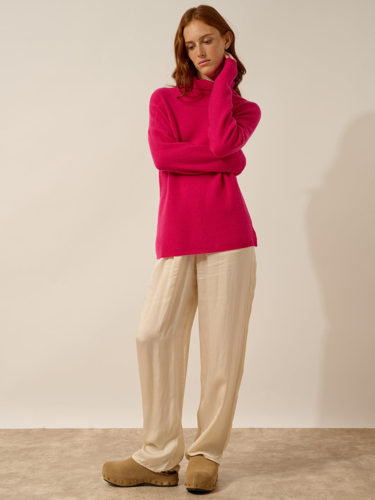 BLANTYRE Pull Col Roulé Fuchsia