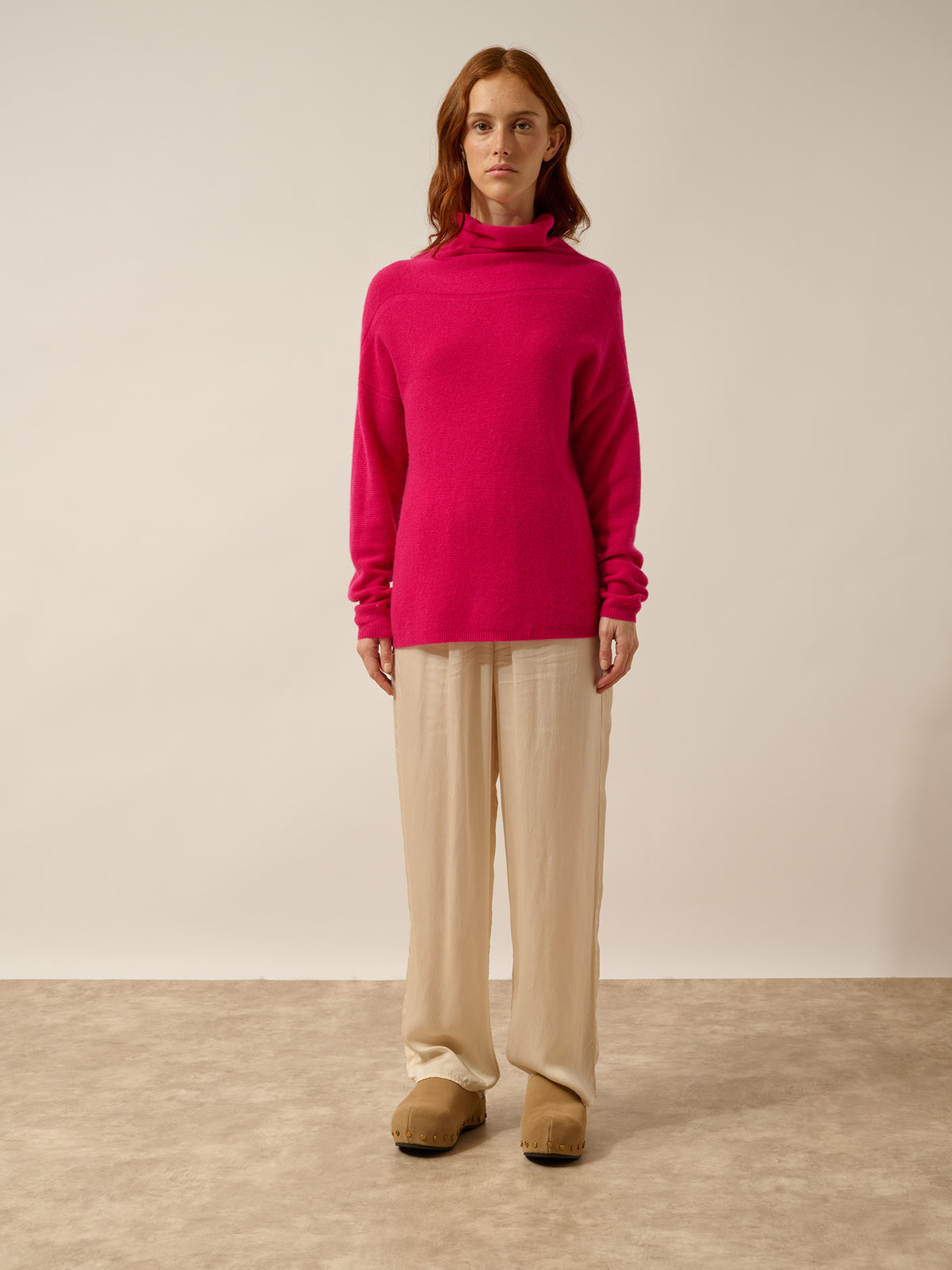 BLANTYRE Pull Col Roulé Fuchsia