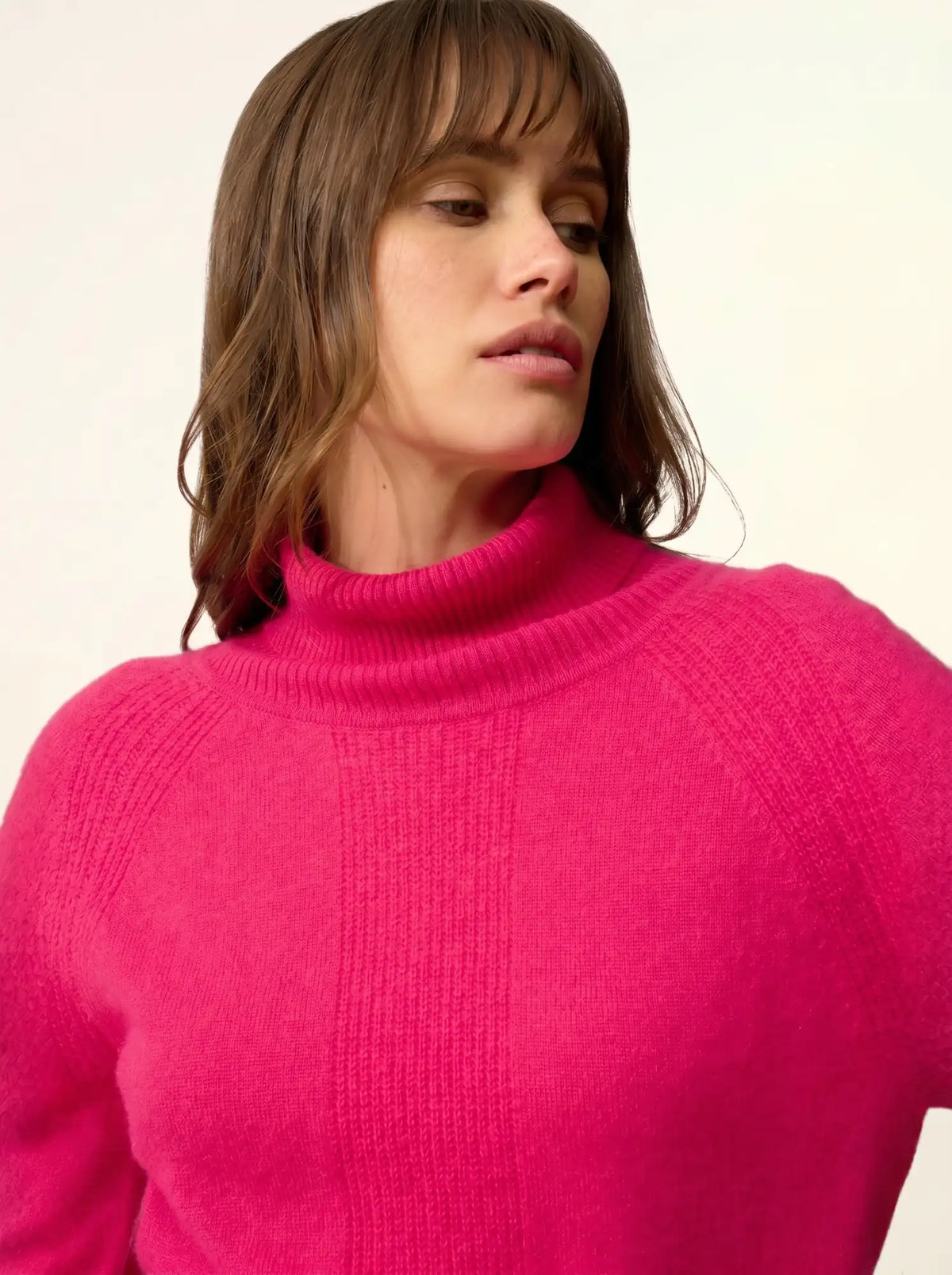 LILLY Pull Col Roulé Fuchsia