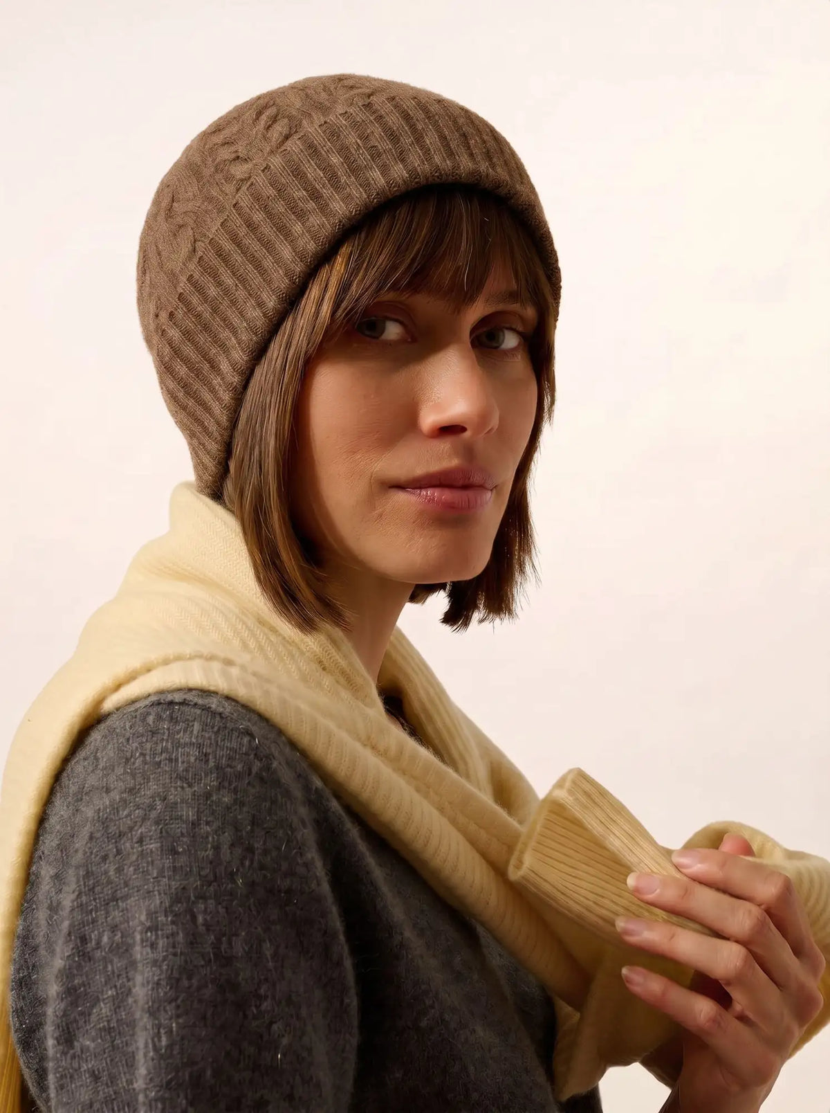CLEO bonnet 4 fils noisette