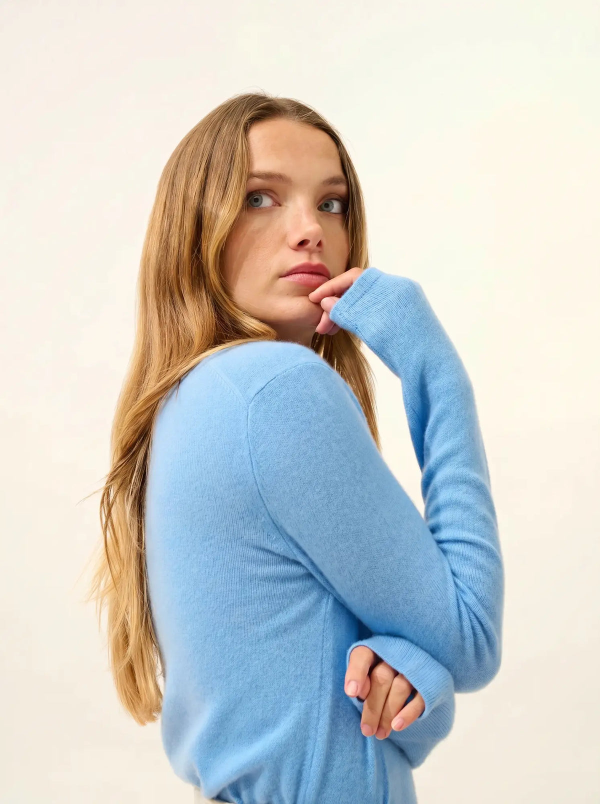JOAN Pull Col V Bleu Bébé