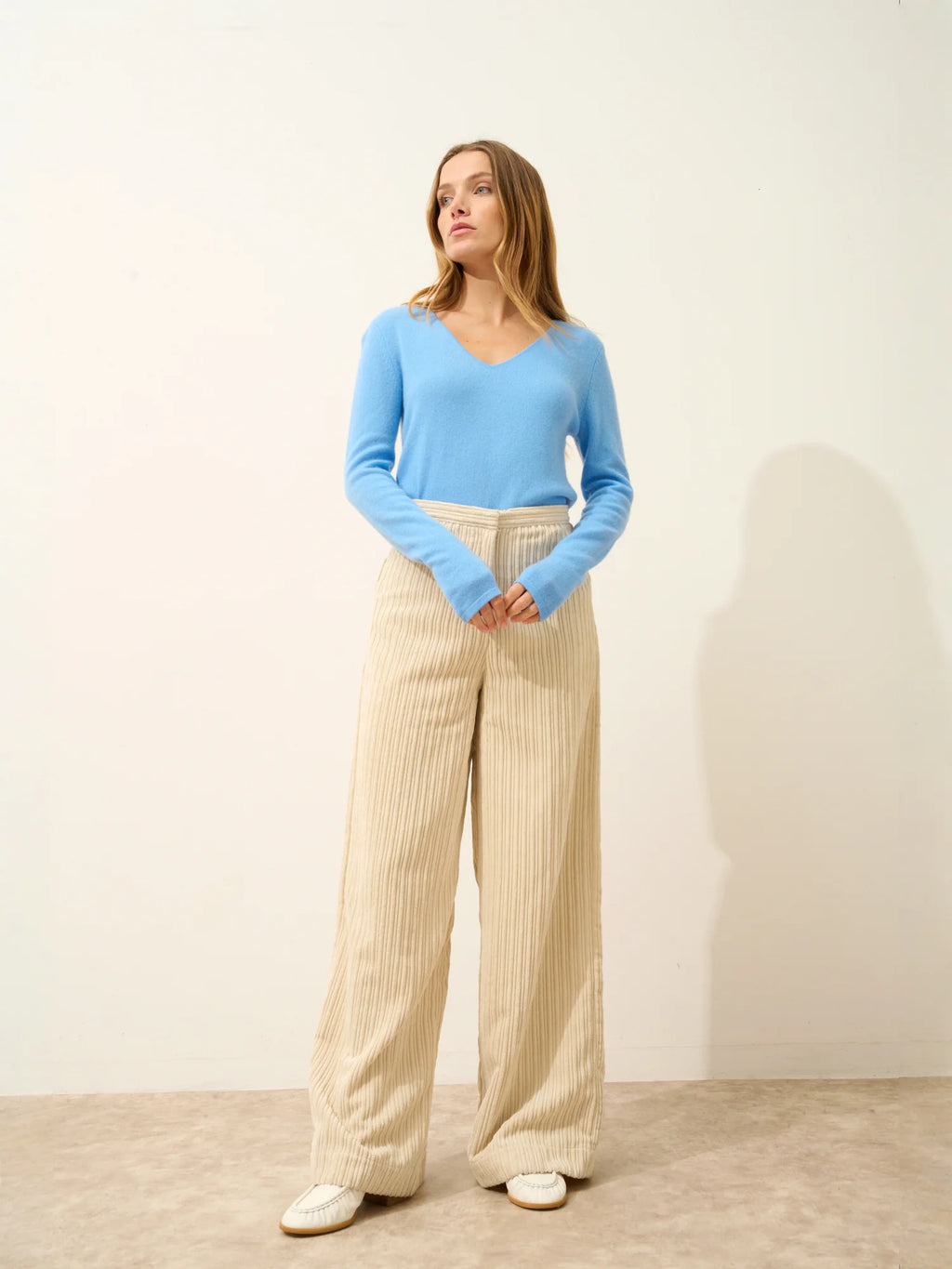 JOAN Pull Col V Bleu Bébé