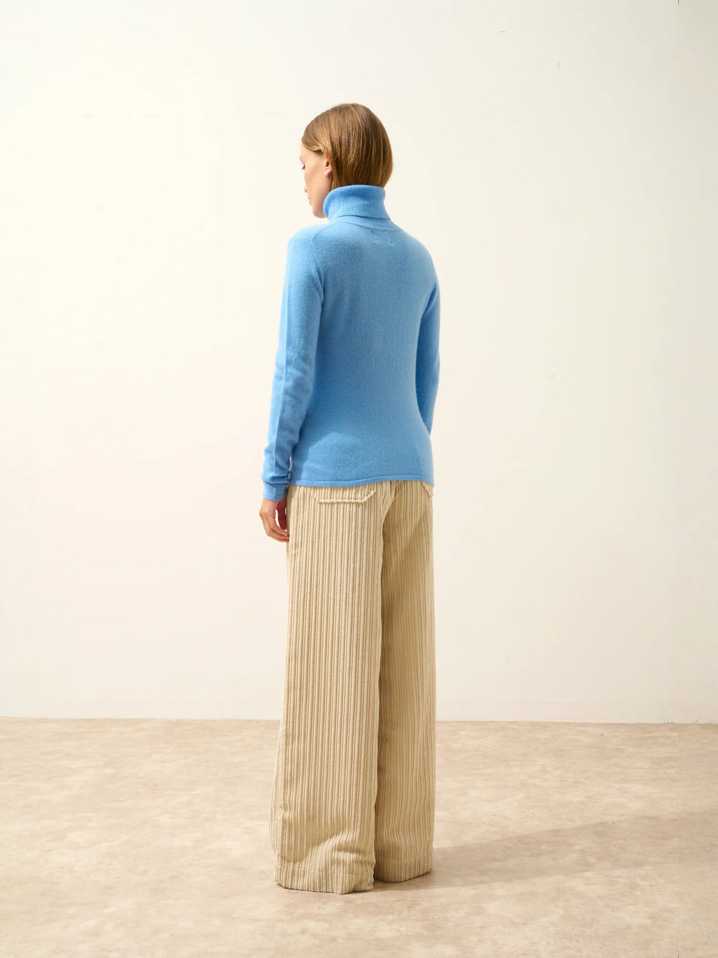 AVA Pull Col Roulé Bleu Bébé