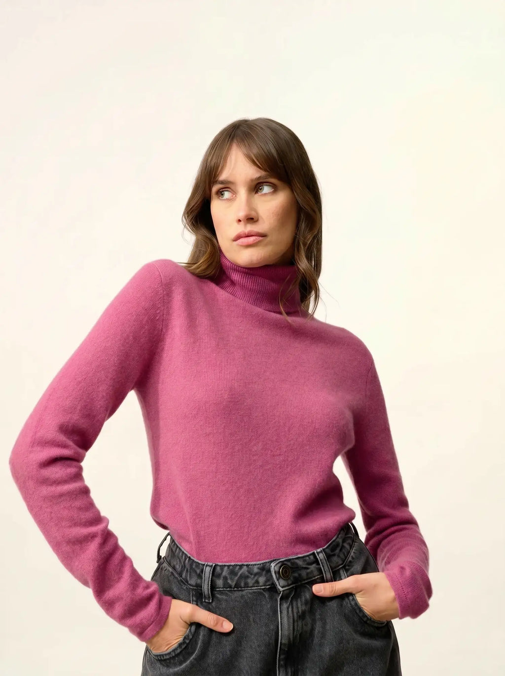 AVA Pull Col Roulé Orchidée