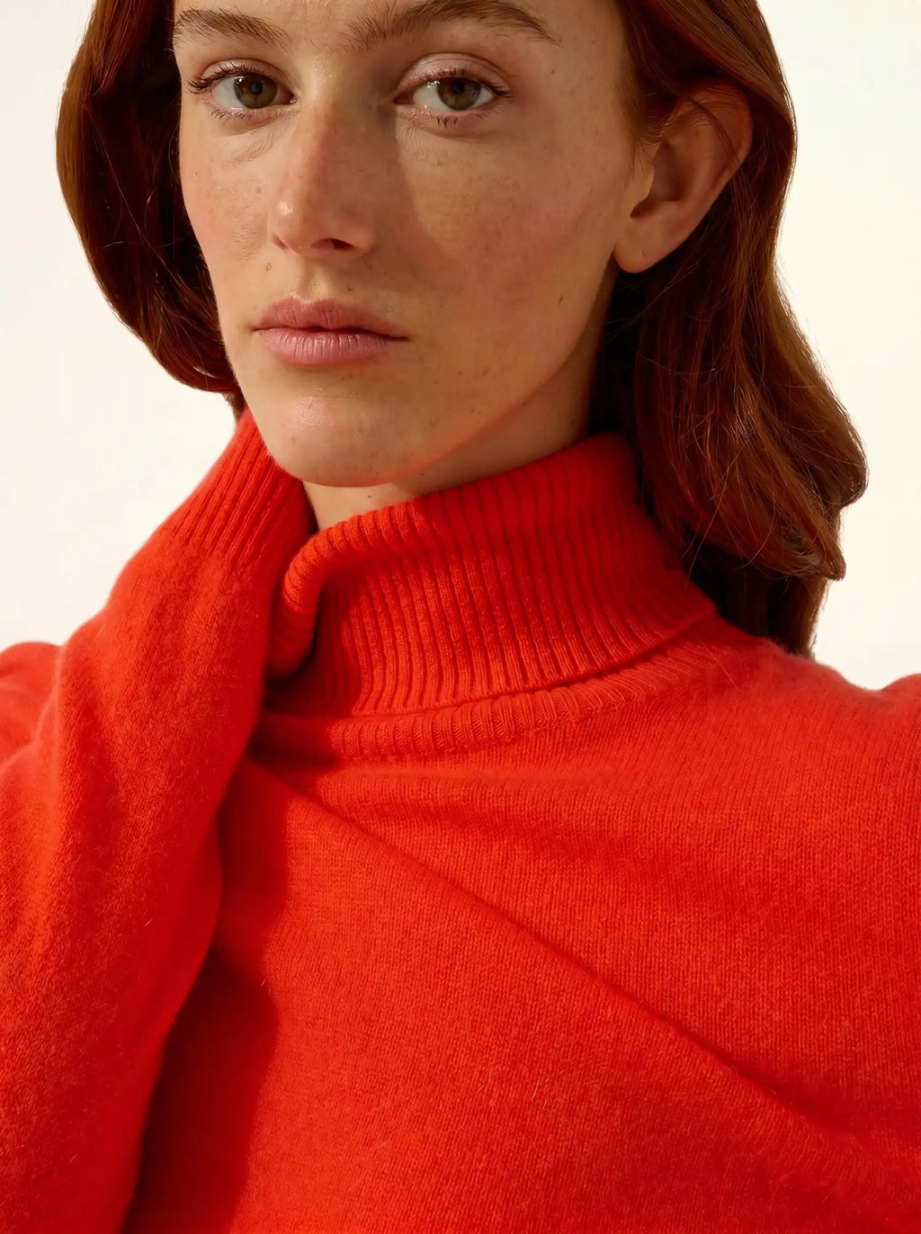 LEXIE Pull Col Roulé Orange