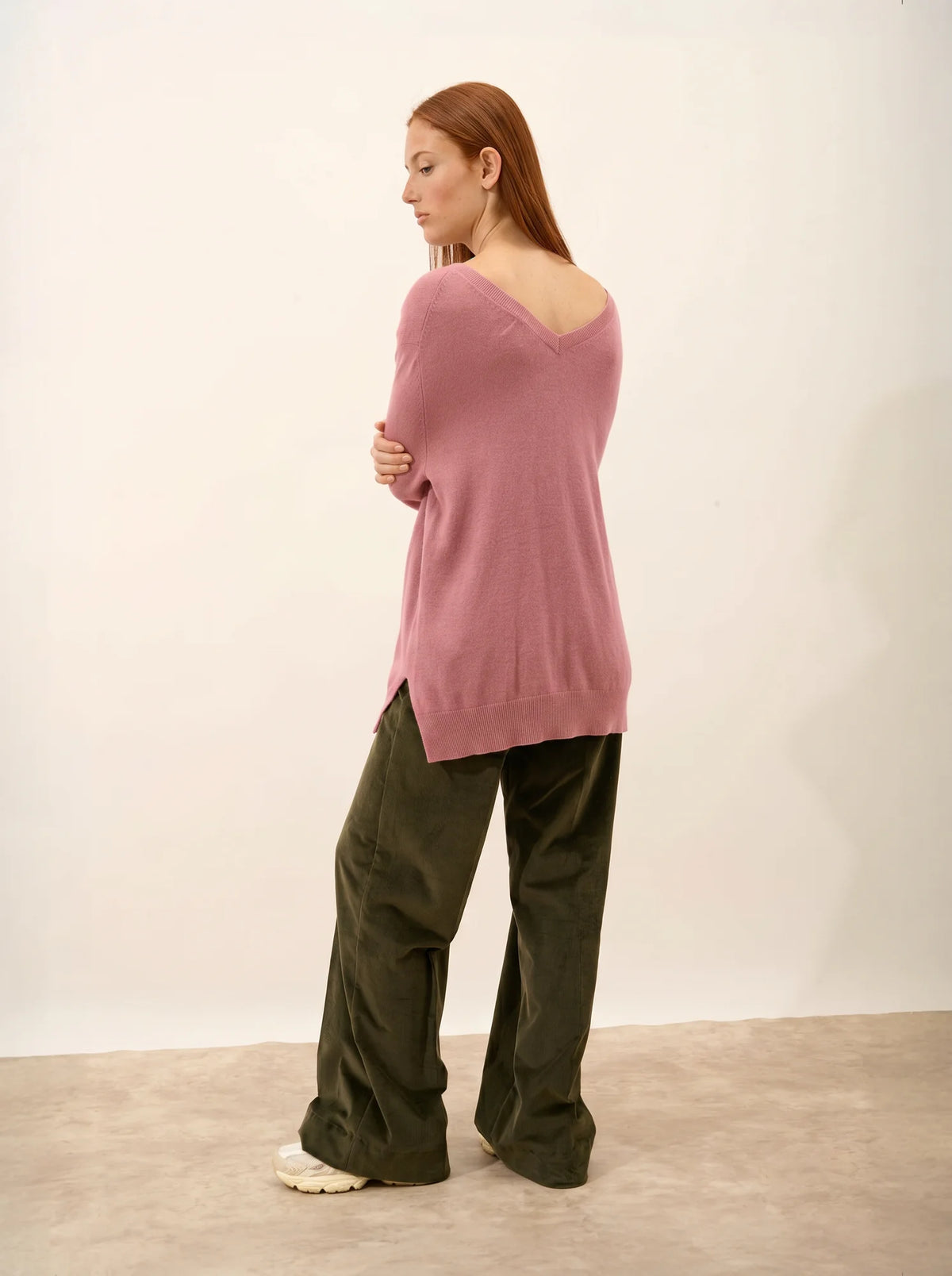 OPAL Sweater V-Neck Front and Back Petal