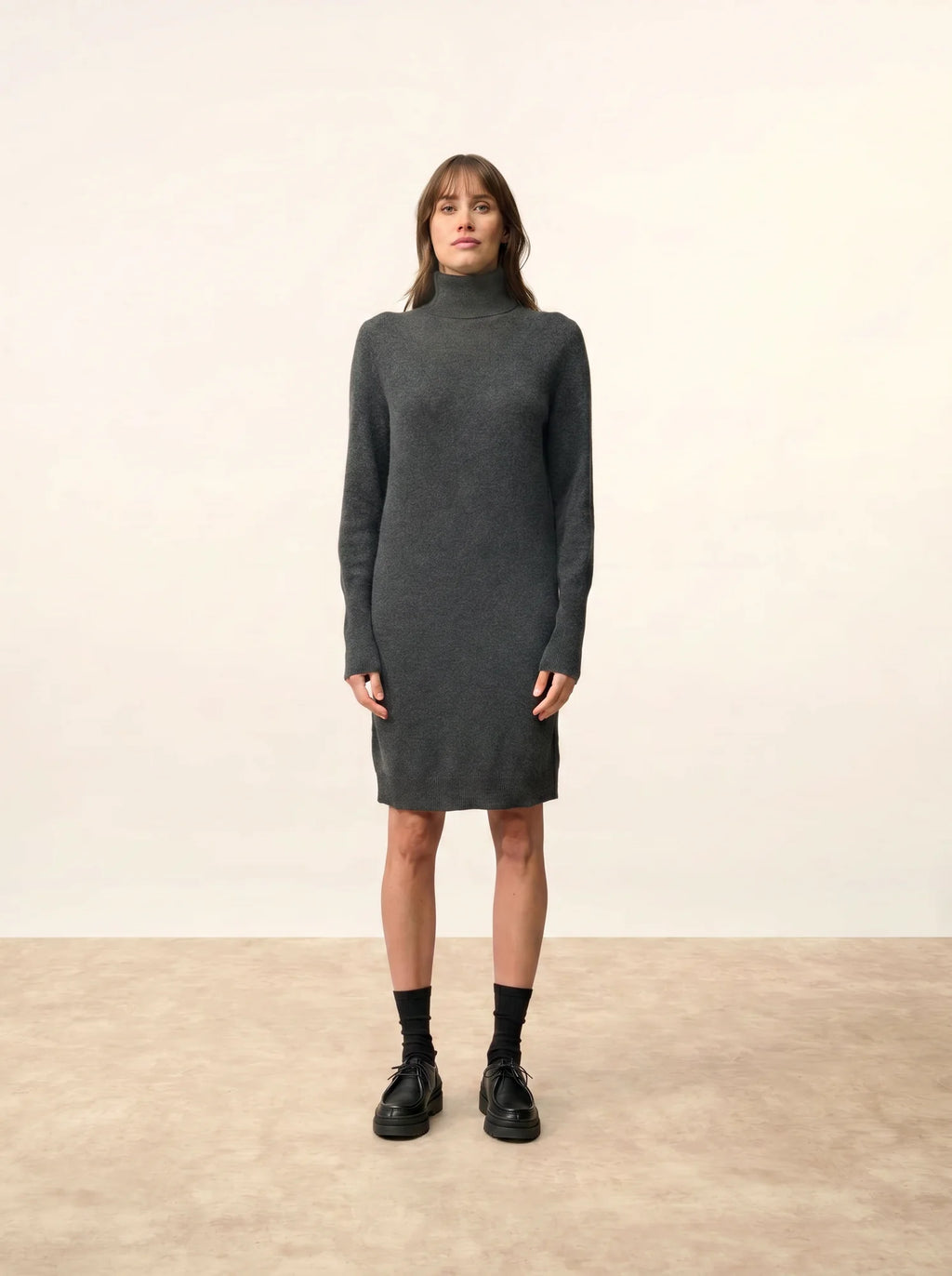 ZOELA Robe Col Roulé Carbone Chiné