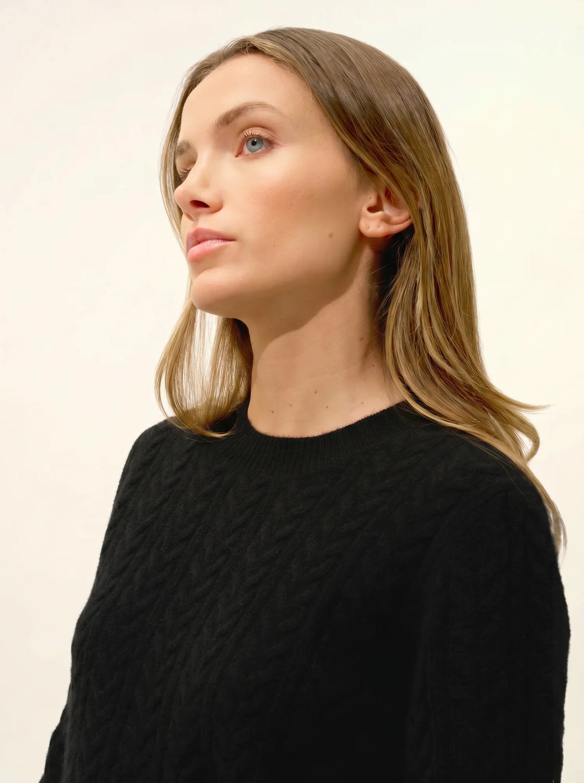 ALICE Pull Col Rond 4 Fils Noir