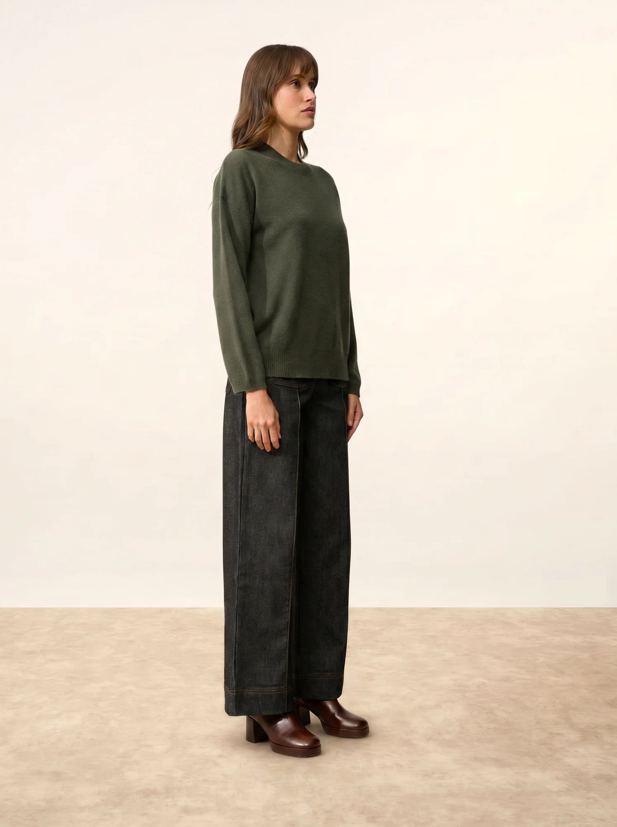 KAYLA Sweater Crew Neck Khaki