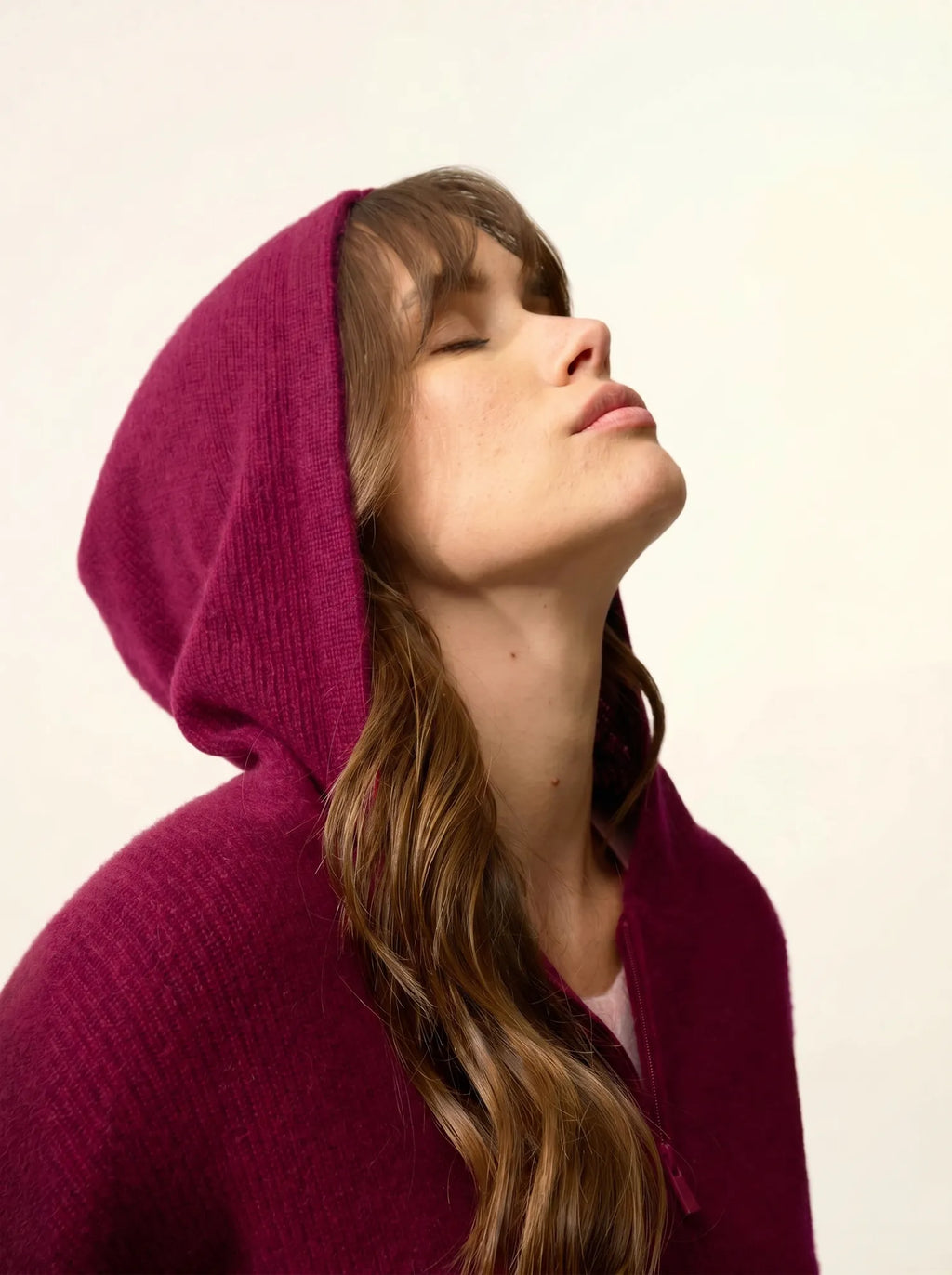 HELGA Vest Zipped Hooded Burgundy