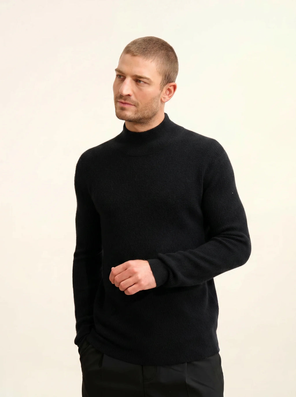EVA Pull Col Montant Noir