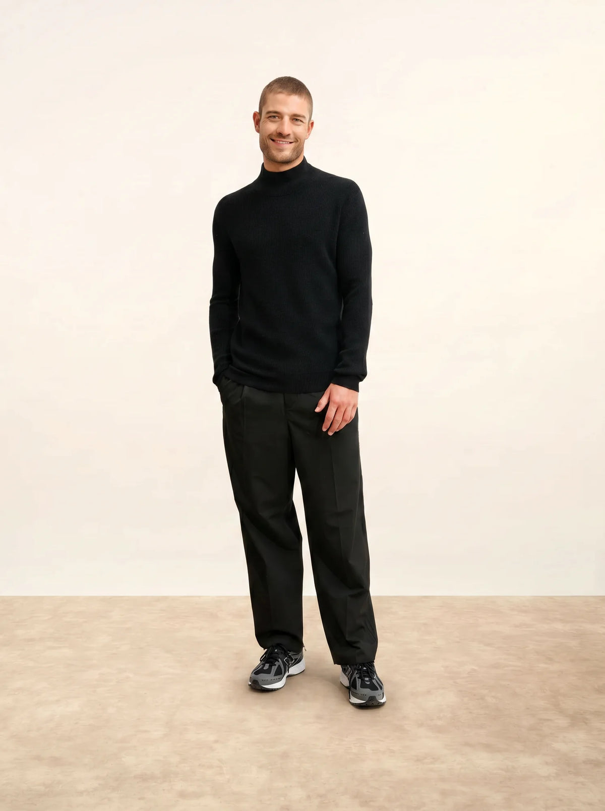 EVA Pull Col Montant Noir