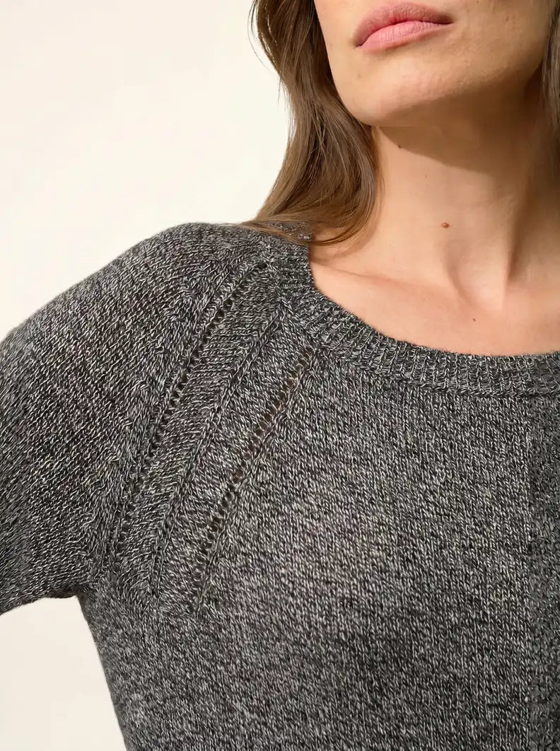 AREQUIPA Sweater Crew Neck 4 Ply Black and White