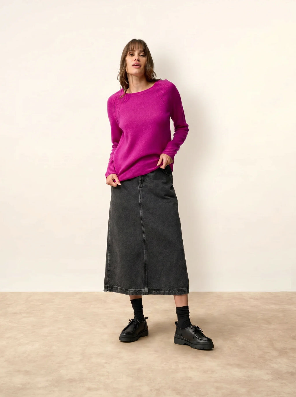 AREQUIPA Sweater Crew Neck 4 Ply Magenta