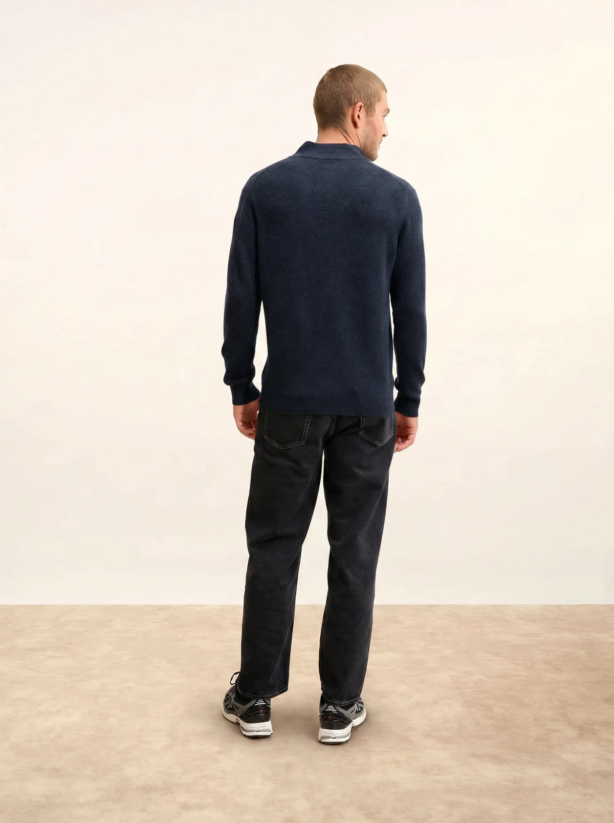 LEONIE Sweater Trucker Neck 4 Ply Caviar