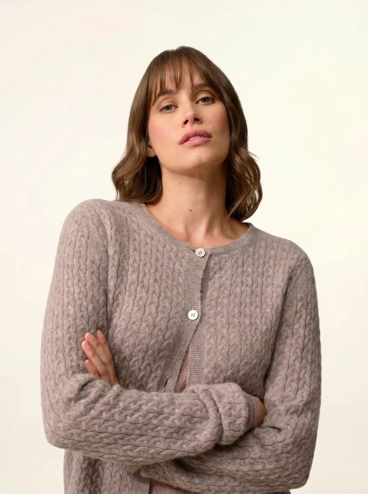 LAURA Strickjacke Rundhalsausschnitt Caribou meliert