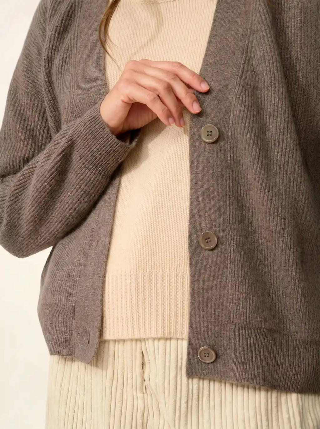 ADELE Cardigan V-Neck Heather Taupe