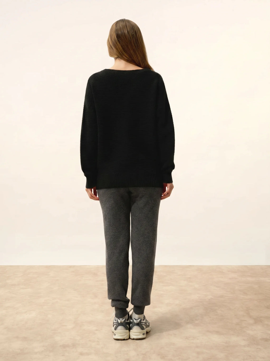 LOUNA Pull Col Rond 4 Fils Noir