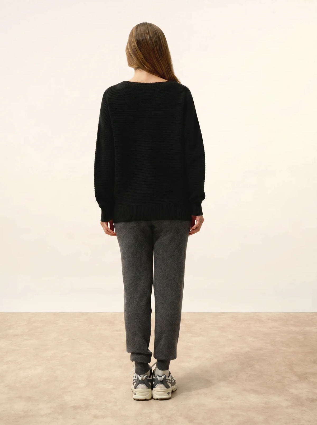 LOUNA Pull Col Rond 4 Fils Noir