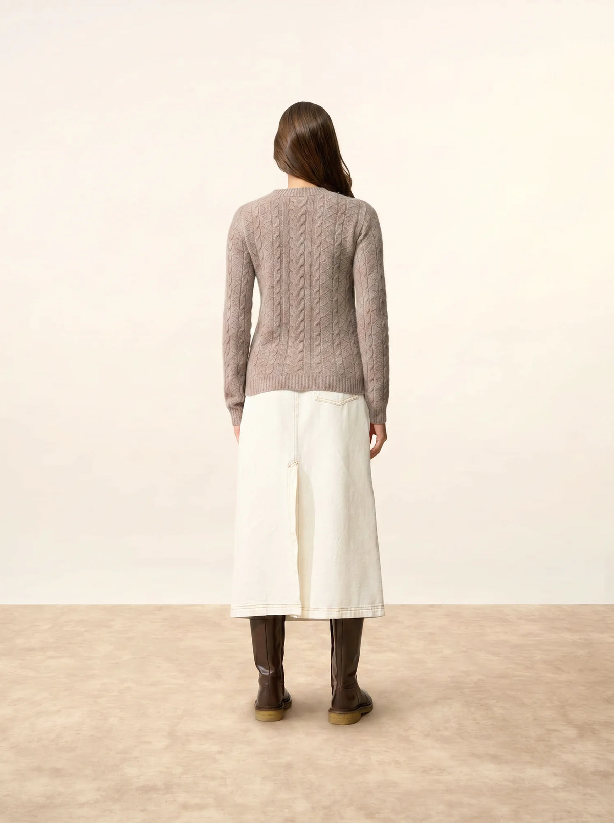 OLIVIA Sweater Crew Neck 8 Ply Heather Caribou