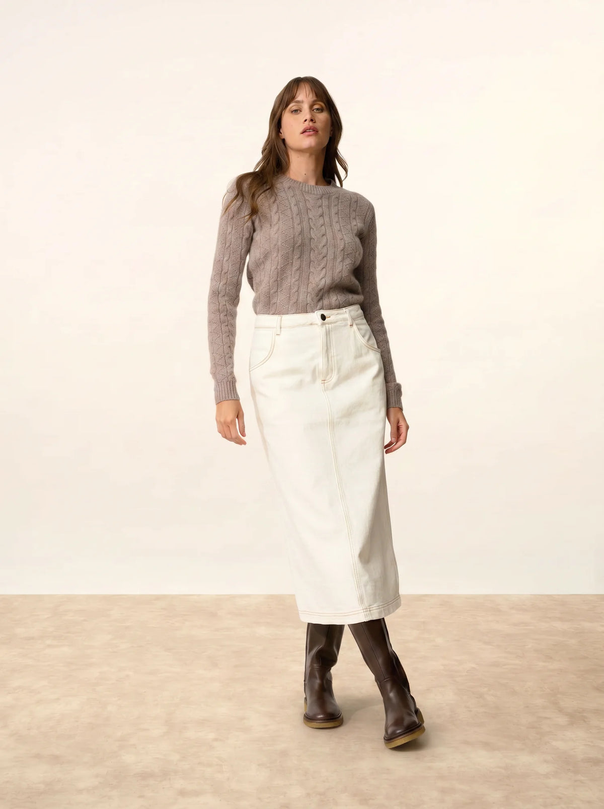 OLIVIA Sweater Crew Neck 8 Ply Heather Caribou