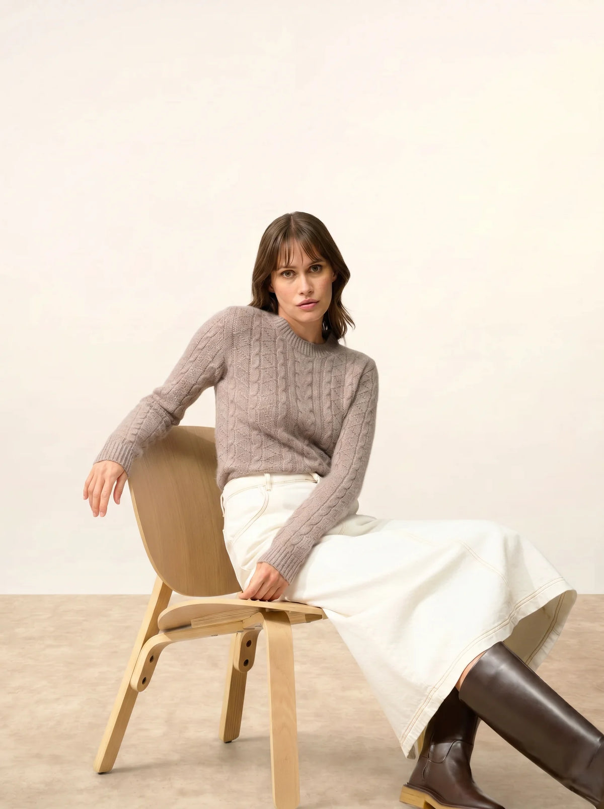 OLIVIA Sweater Crew Neck 8 Ply Heather Caribou