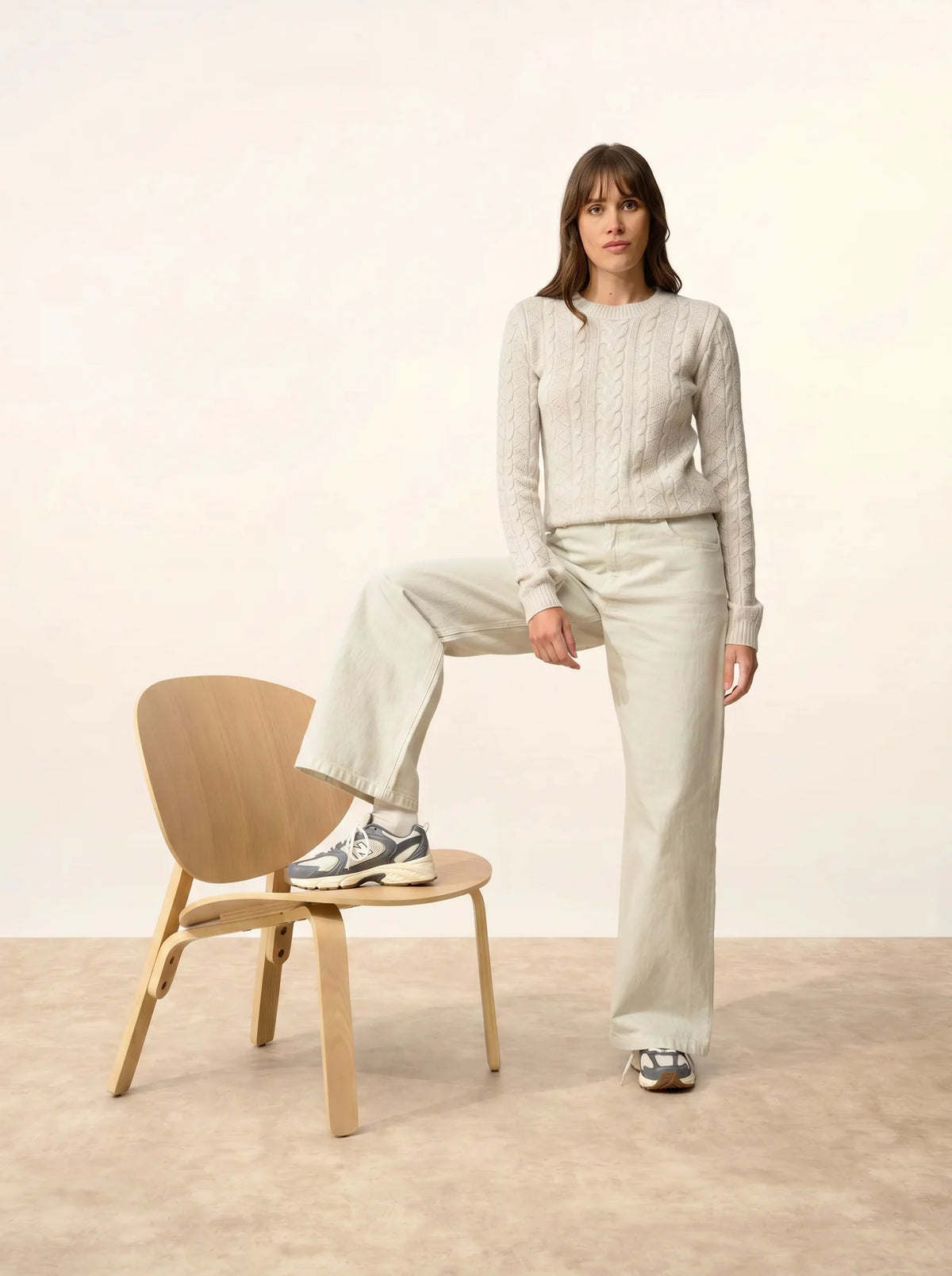 OLIVIA Sweater Crew Neck 8 Ply Heather Pearl Grey