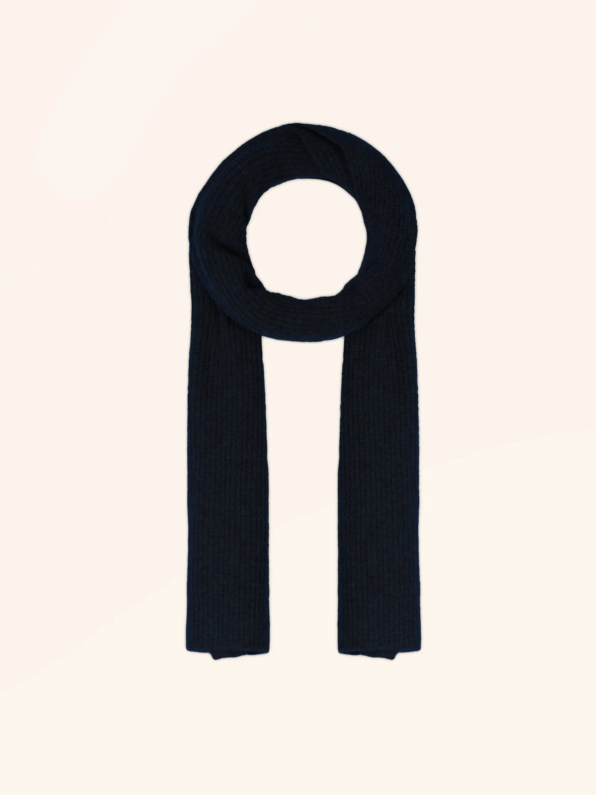 LEA Scarf 4 Ply Caviar