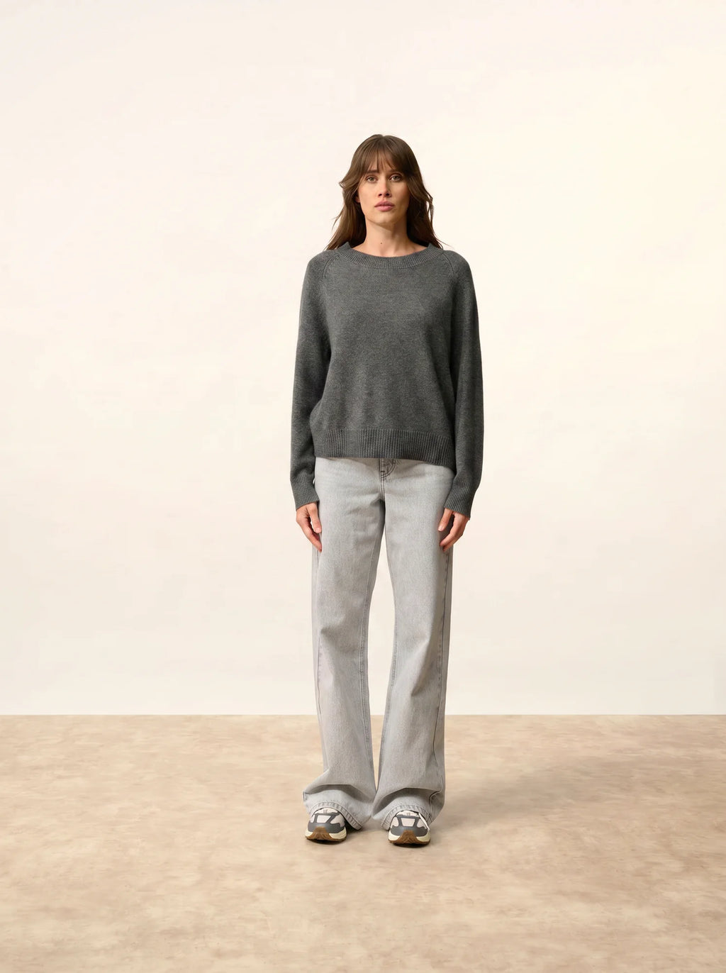 JON Sweater Crew Neck 4 Ply Heather Charcoal