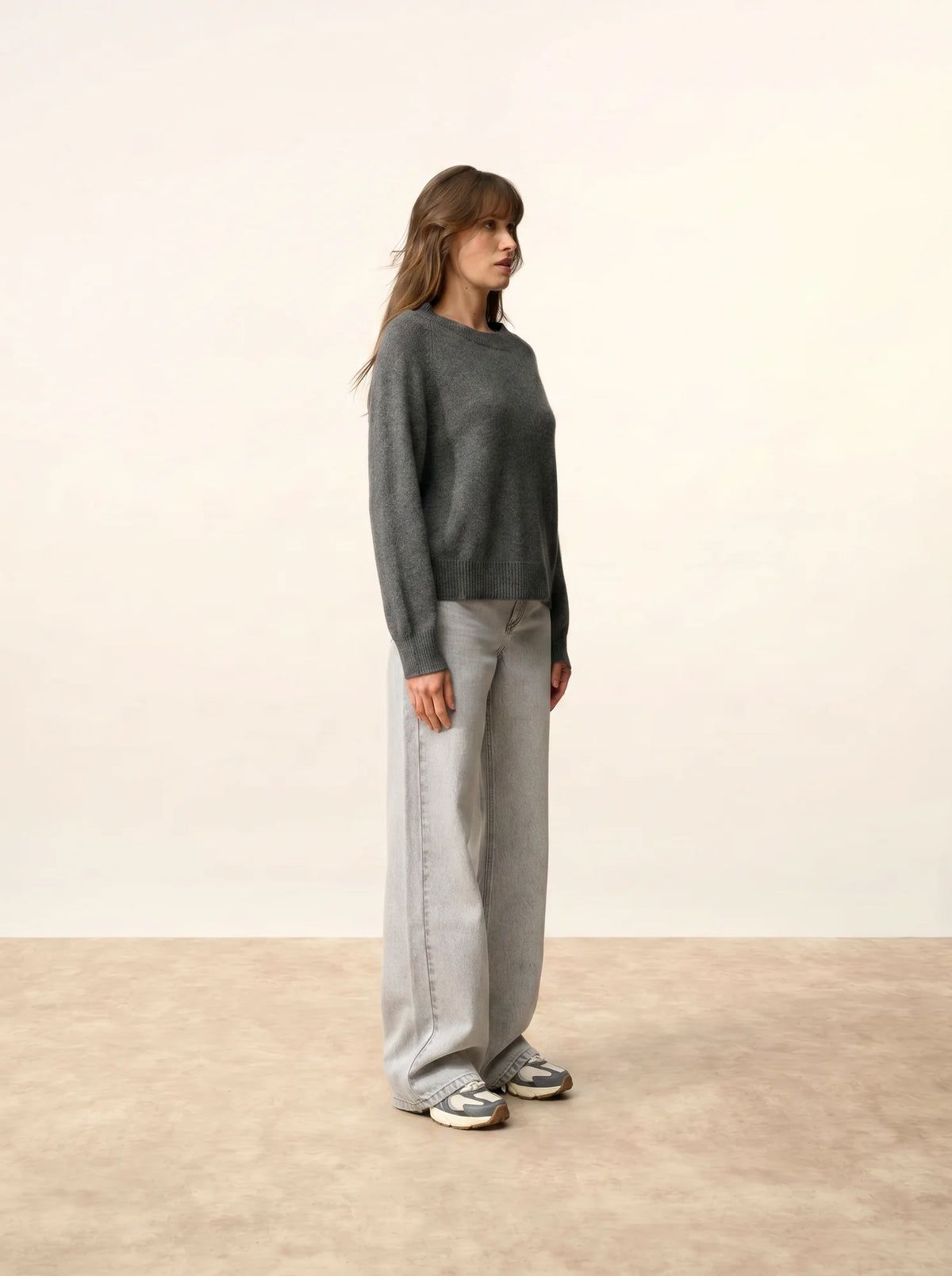 JON Sweater Crew Neck 4 Ply Heather Charcoal