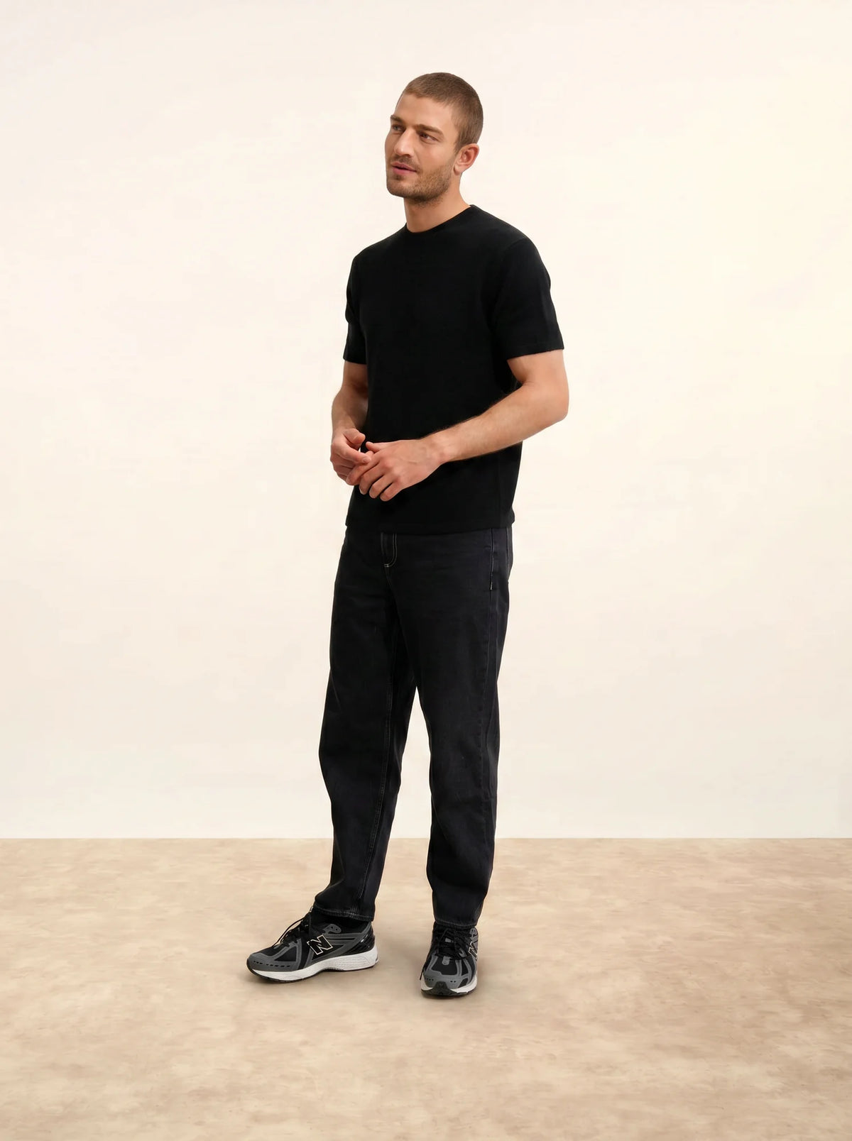 REBEKA T-Shirt Col Rond 4 Fils Noir