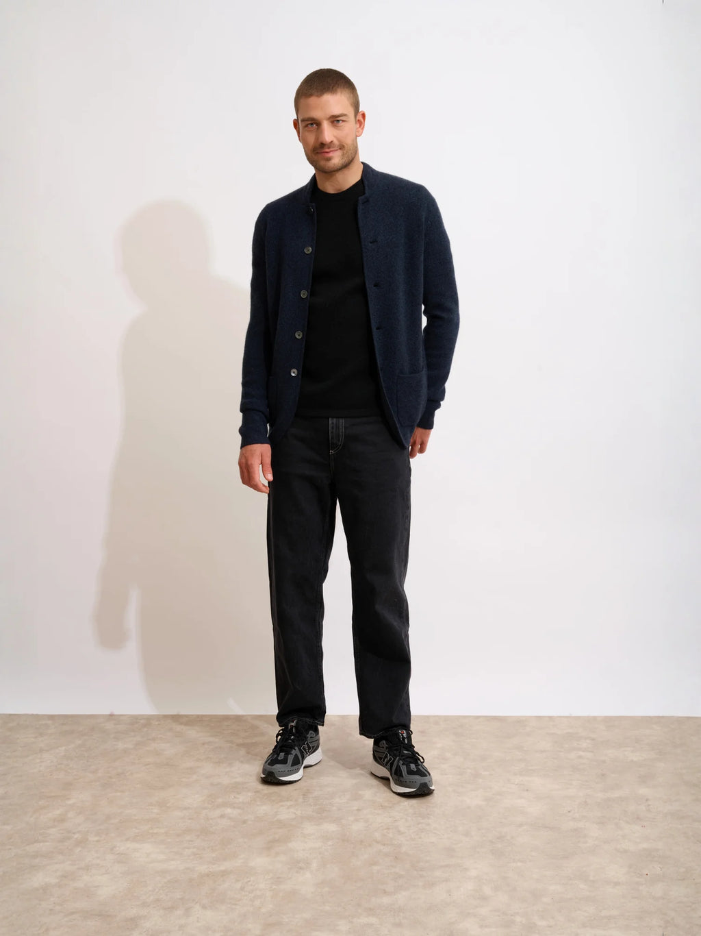 ANNA Veste Boutonnée Col Mao Caviar
