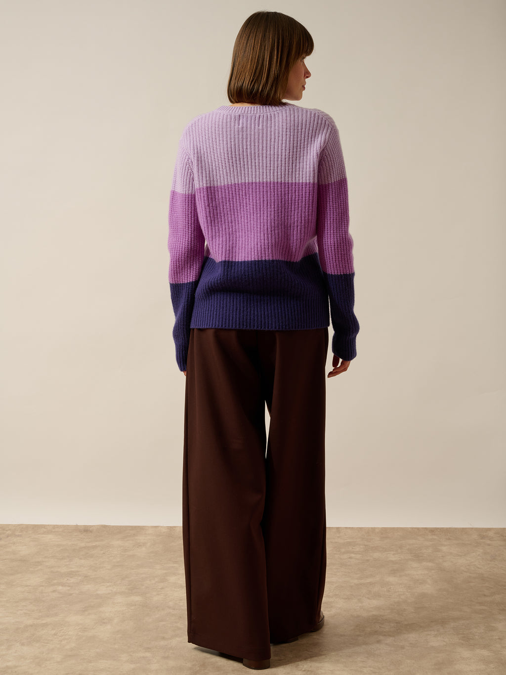 ILYANA Sweater Crew Neck 6 Ply tricolor