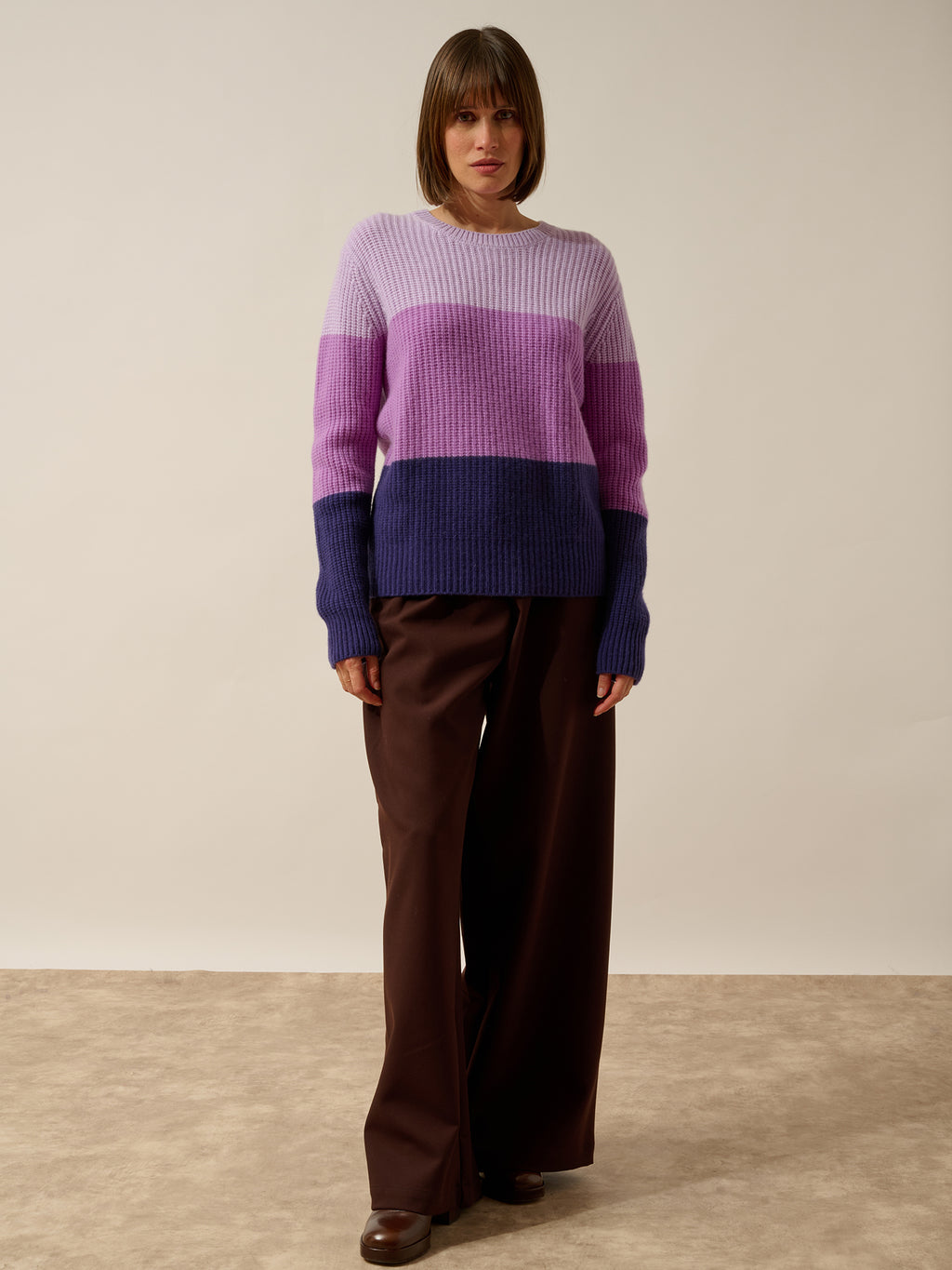 ILYANA Sweater Crew Neck 6 Ply tricolor