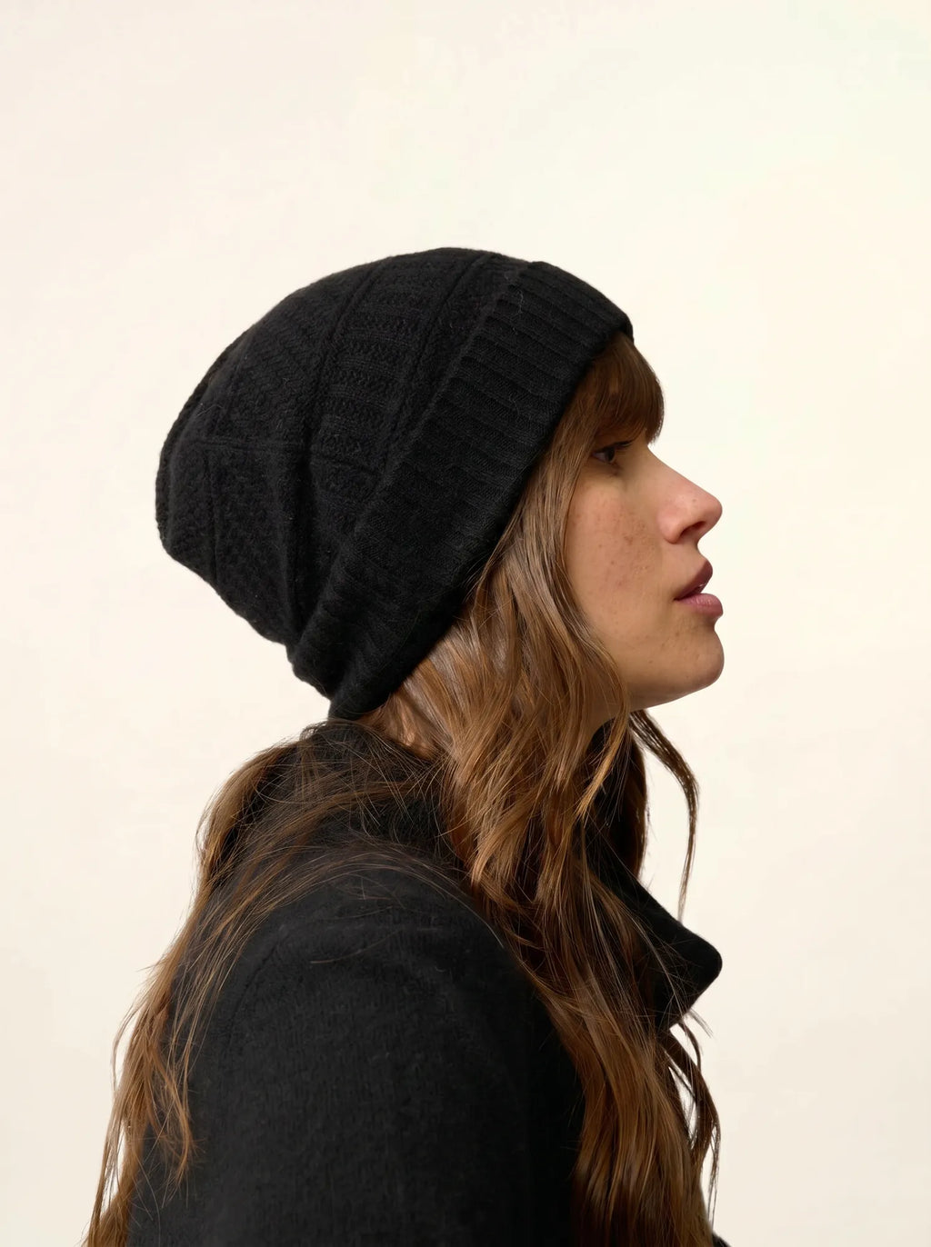 EMBER Beanie 4 Ply Black