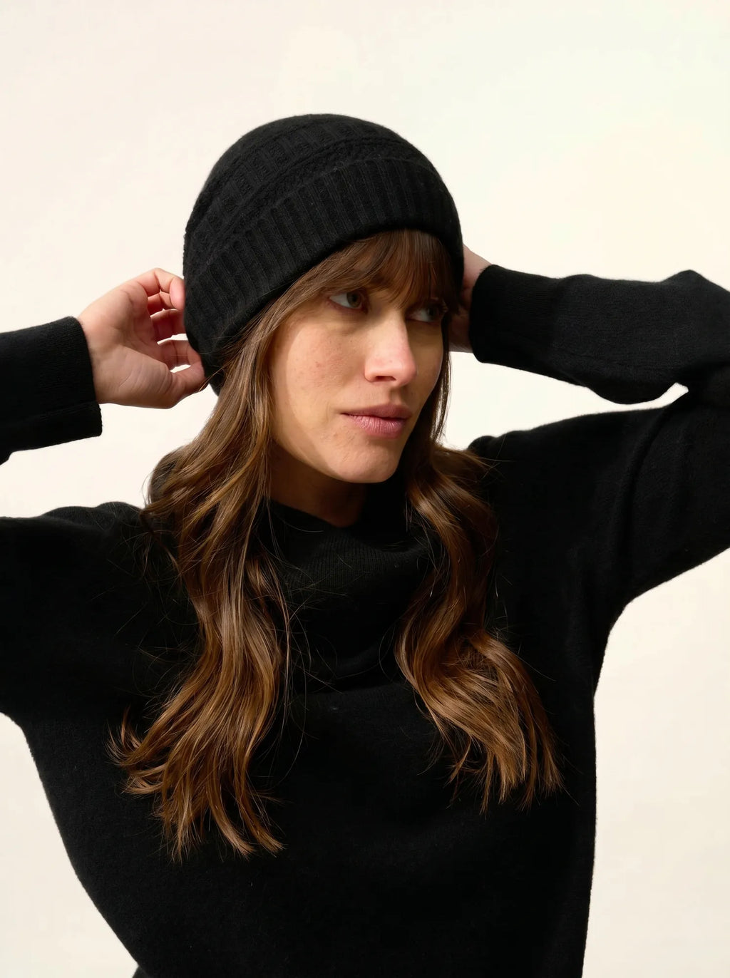 EMBER Beanie 4 Ply Black