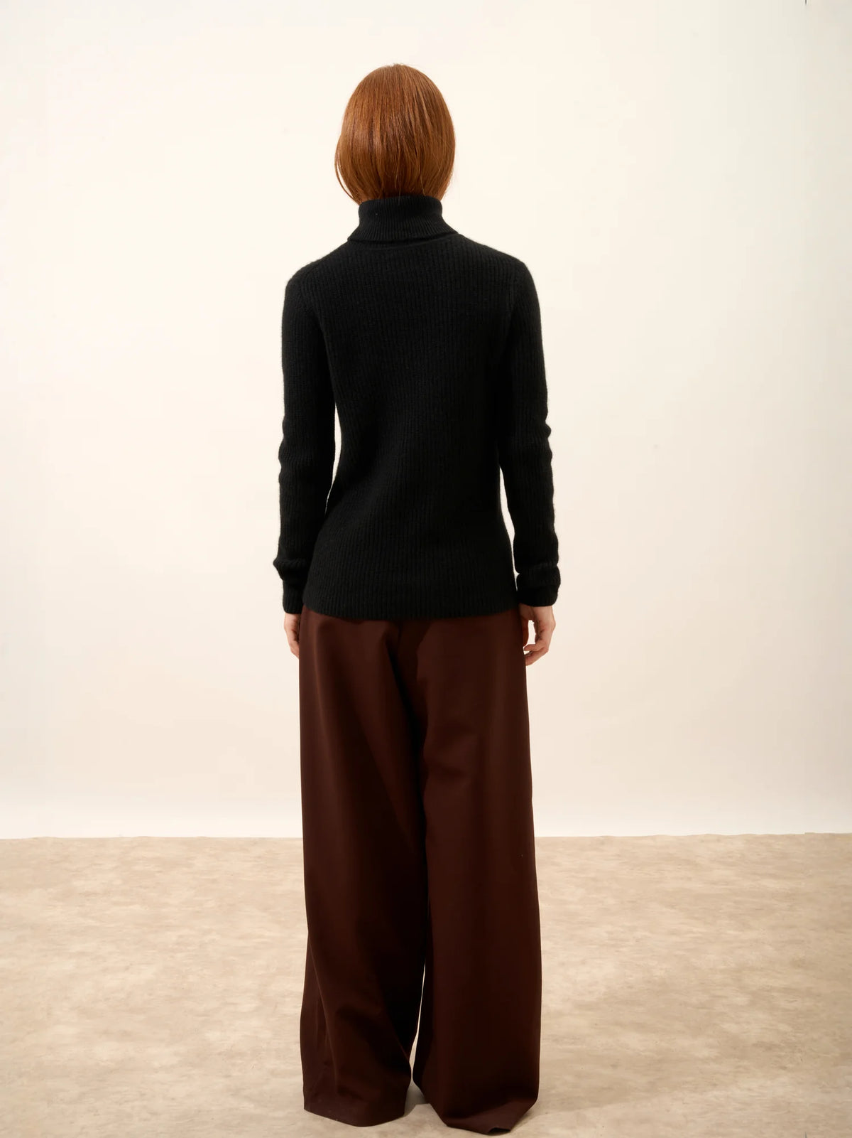 ISOLDE Pullover Rollkragen 4-fädig Schwarz