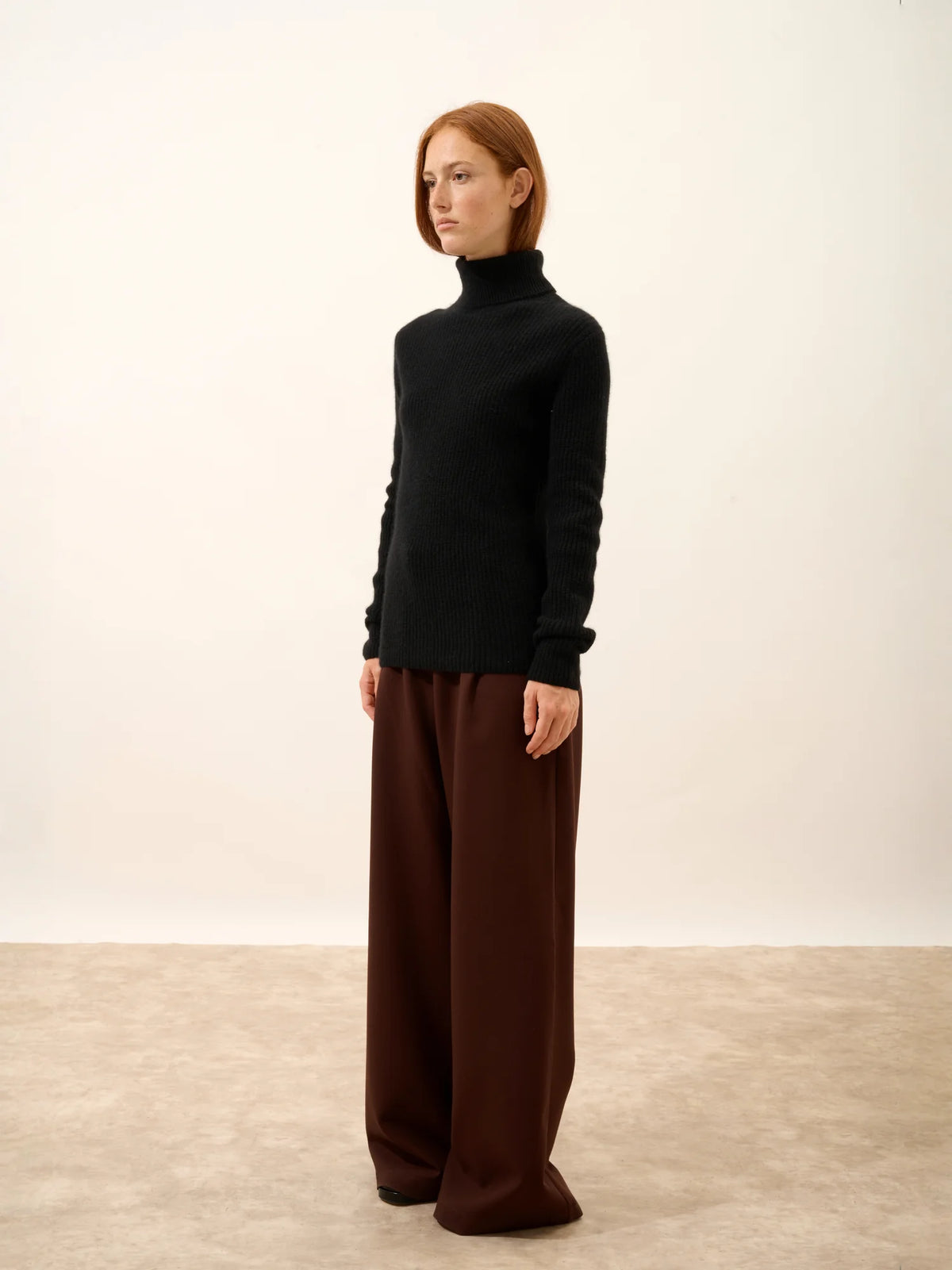 ISOLDE Pullover Rollkragen 4-fädig Schwarz