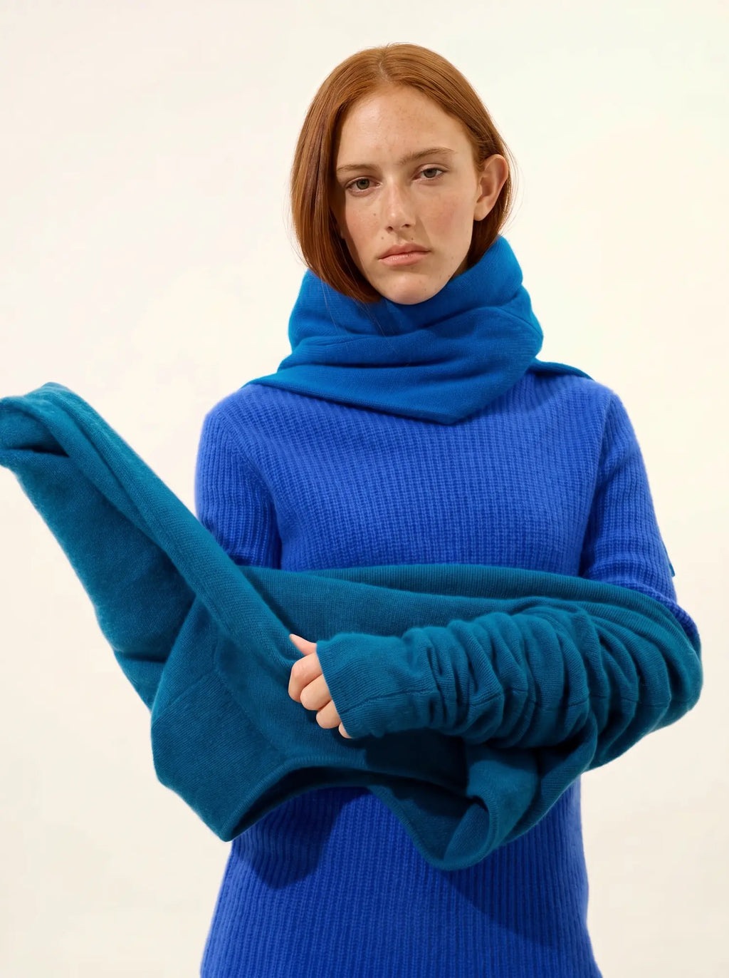 ISOLDE Pullover Rollkragen 4-fädig Persischblau