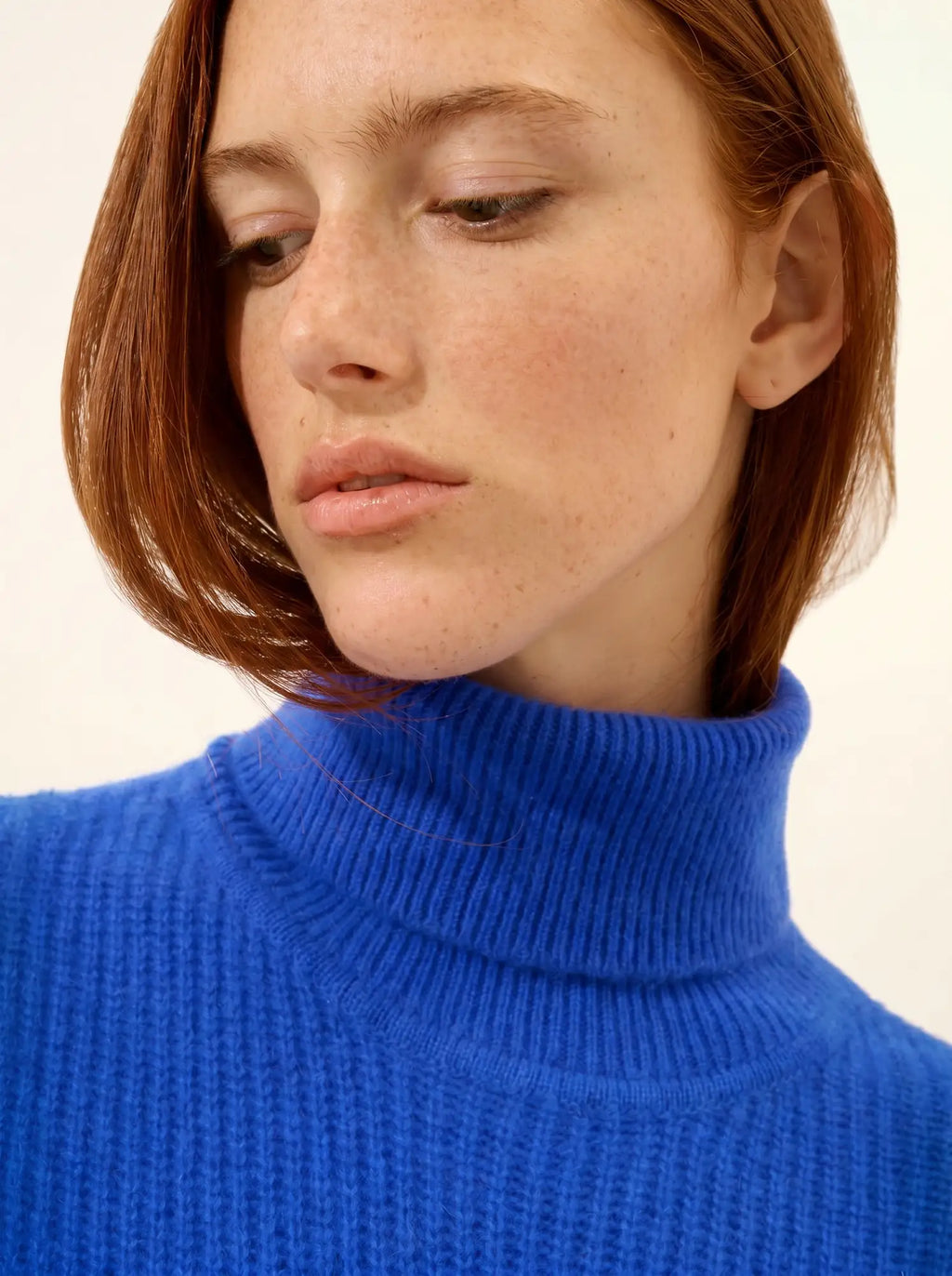 ISOLDE Pullover Rollkragen 4-fädig Persischblau