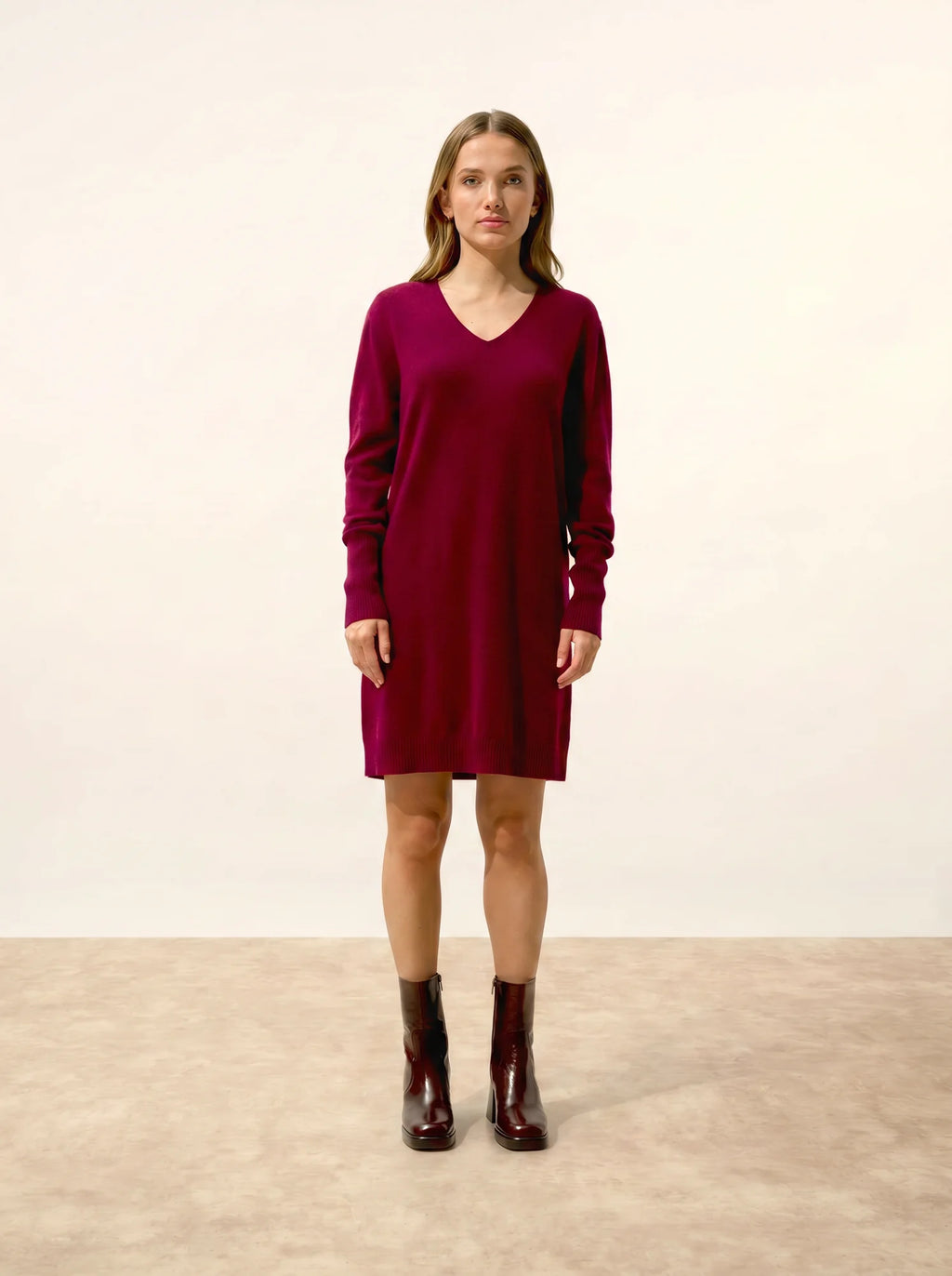 MILEYA Kleid V-Ausschnitt Bordeaux