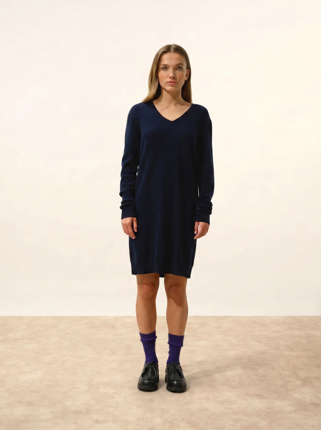 MILEYA Dress V-Neck Navy