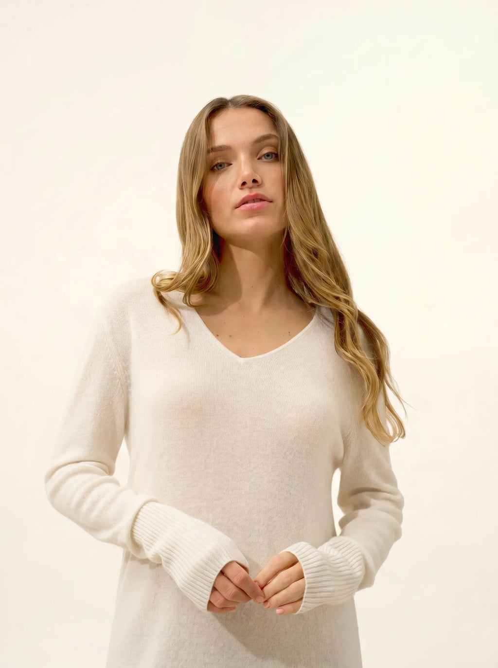 MILEYA Dress V-Neck Ivory