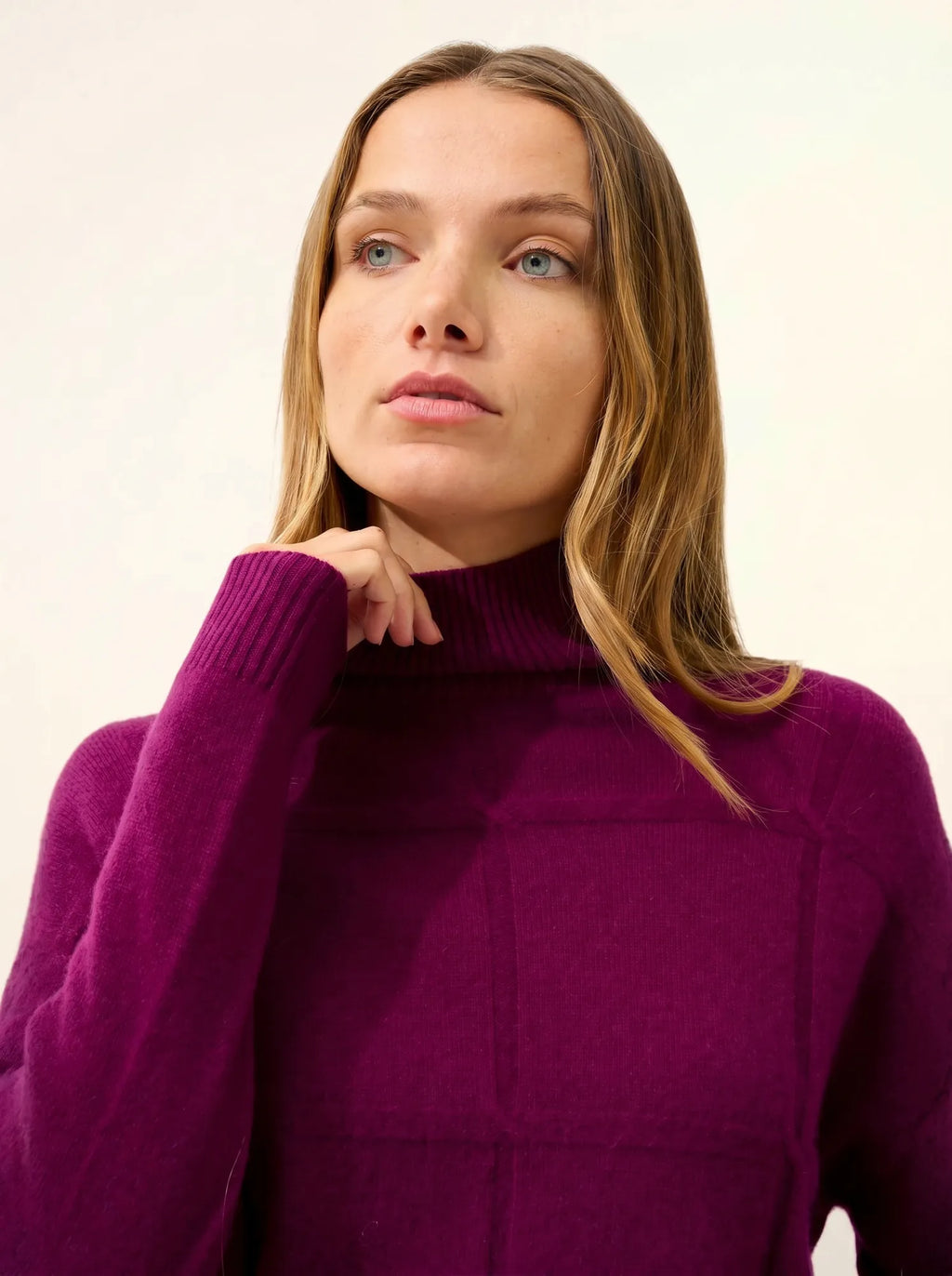 LORALIA Pullover Rollkragen Pflaumenblau