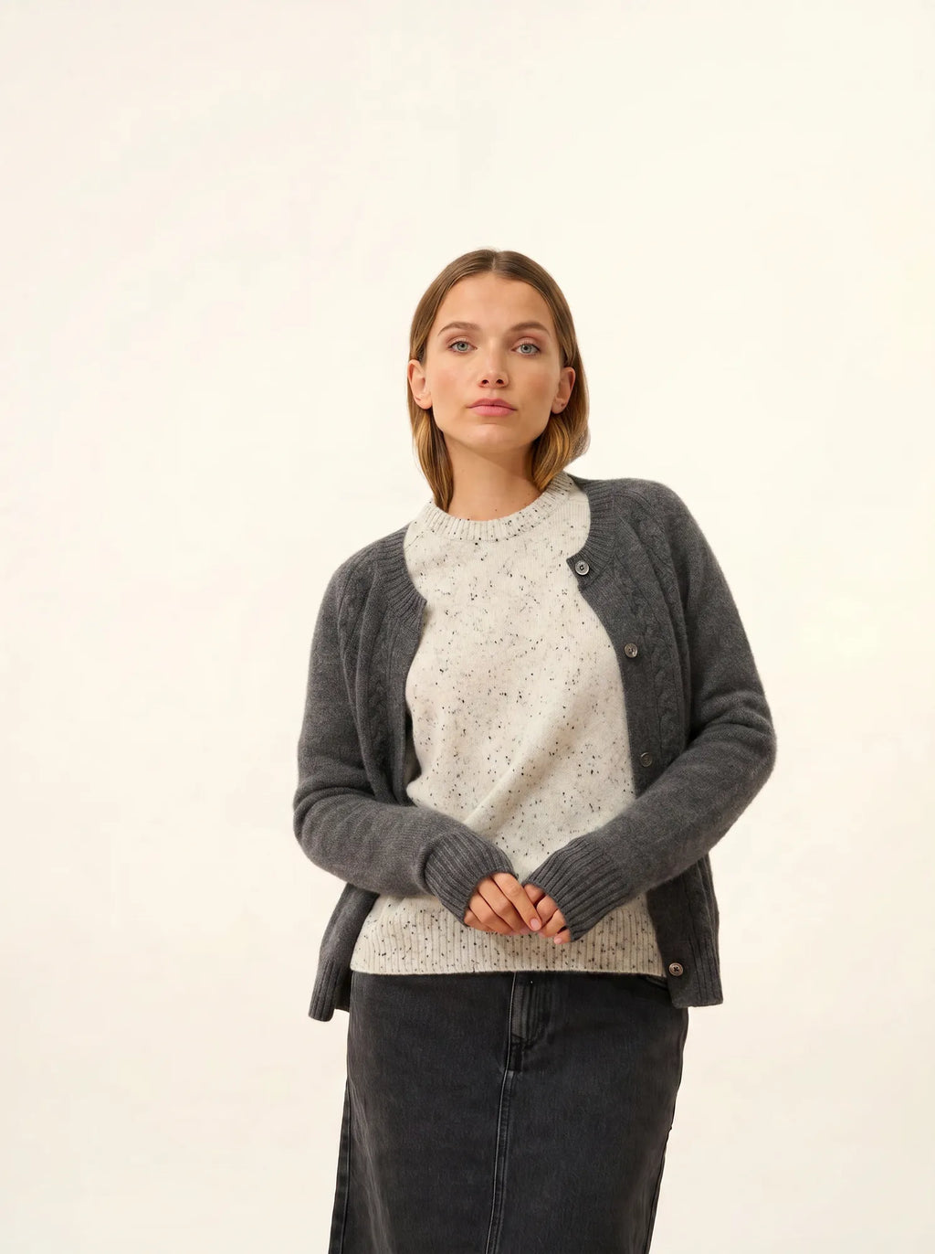 CALISTA Cardigan Crew Neck 4 Ply Heather Charcoal