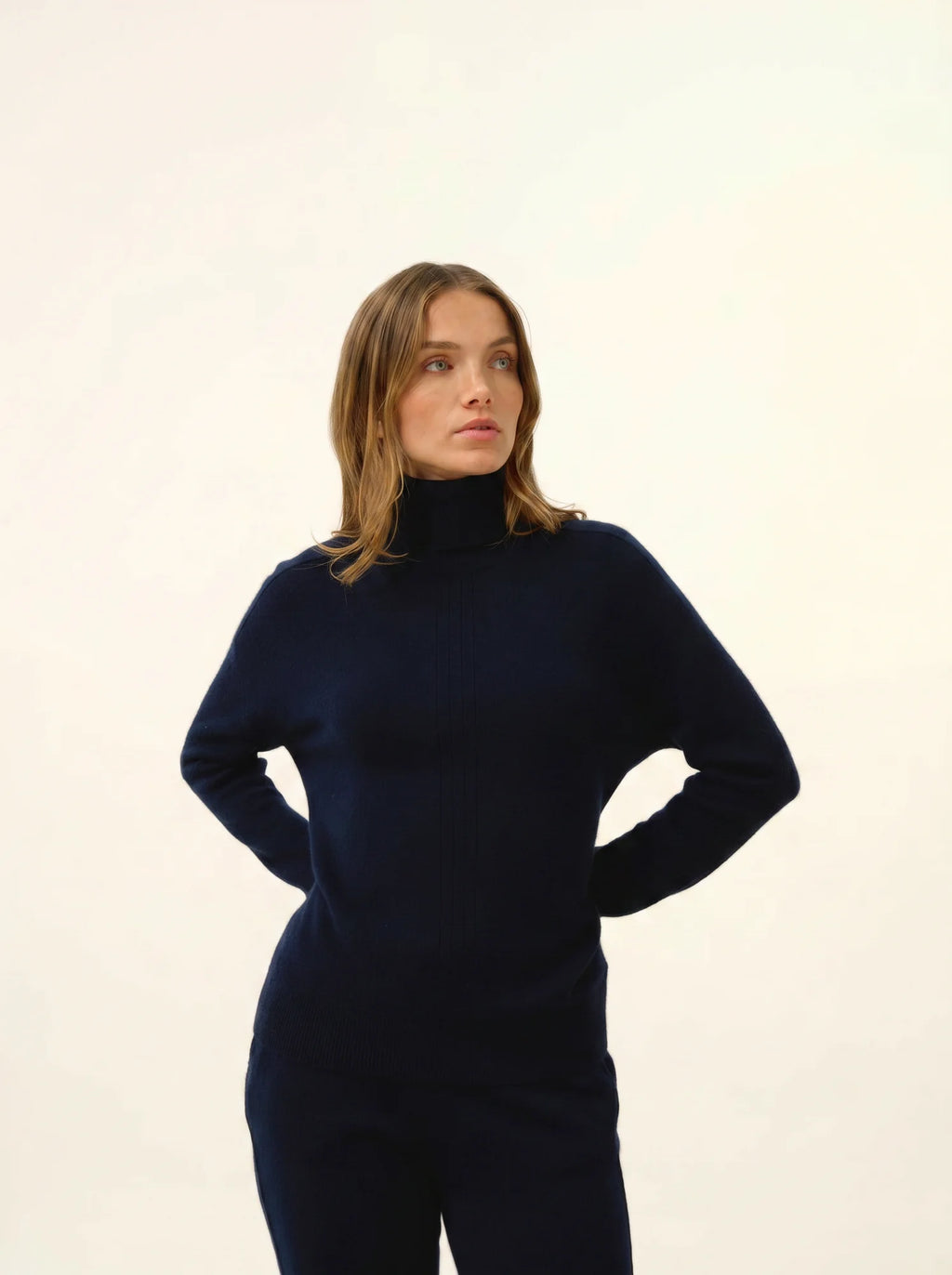 ORIANNE Sweater Turtleneck Navy
