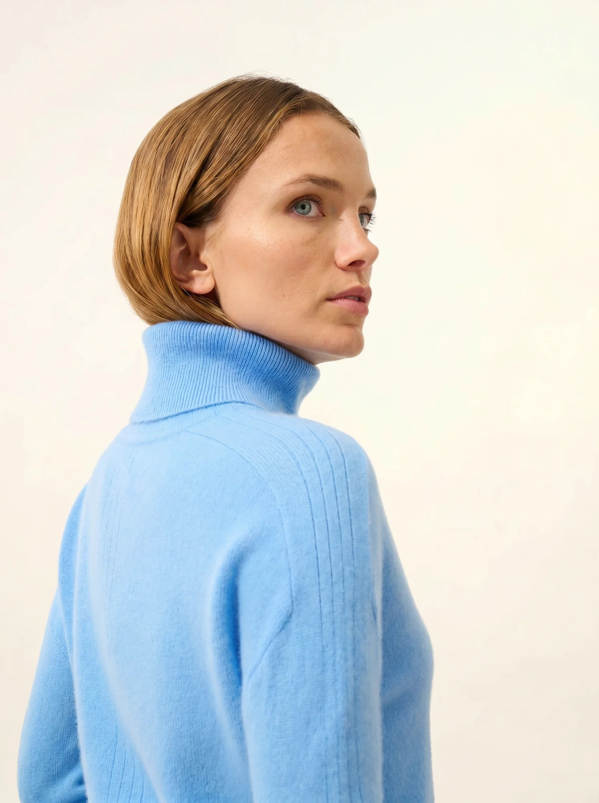 ORIANNE Pullover Rollkragen Babyblau