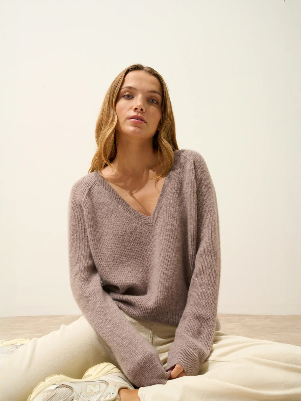 ARISTA Pullover V-Ausschnitt Caribou meliert