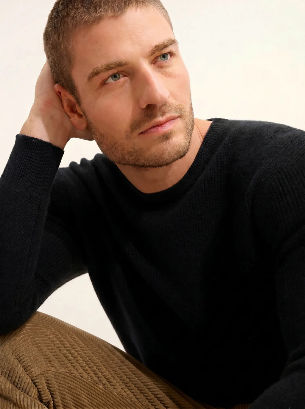 BRENNAN Pullover Rundhalsausschnitt Schwarz