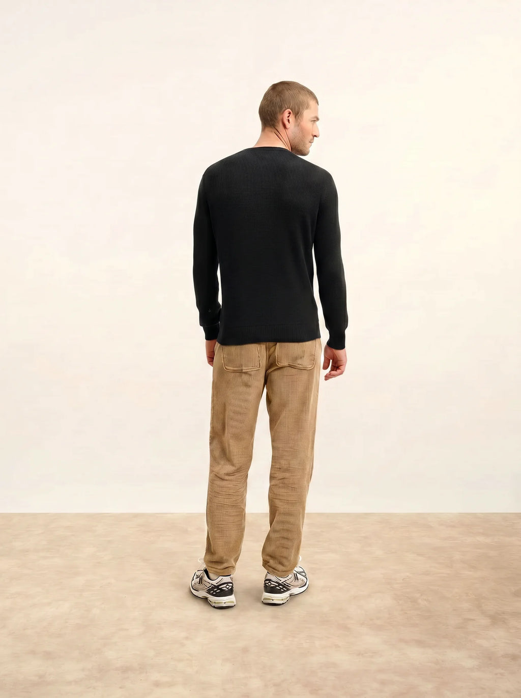 BRENNAN Pullover Rundhalsausschnitt Schwarz